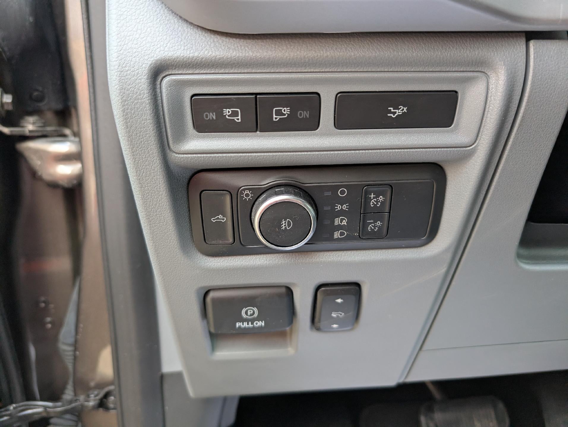 2022 Ford F-150 XLT 4WD SuperCrew 5.5' Box