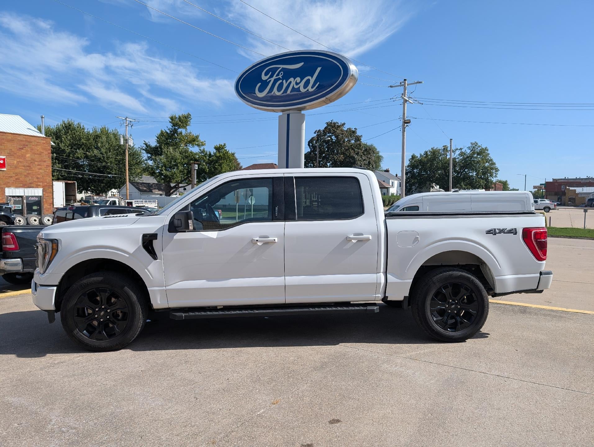 2023 Ford F-150 XLT 4WD SuperCrew 5.5' Box