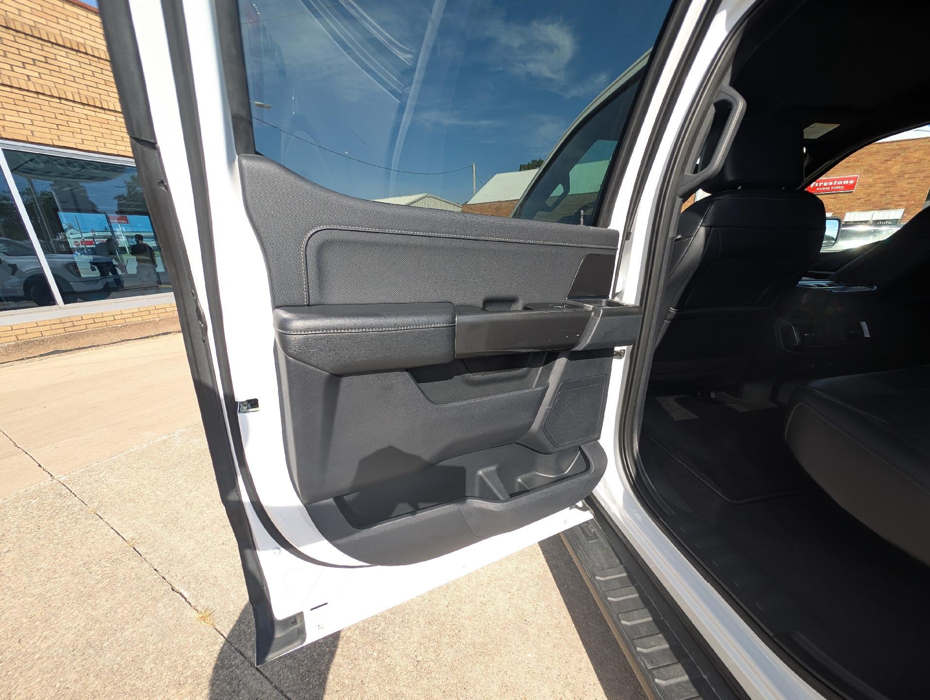 2023 Ford F-150 XLT 4WD SuperCrew 5.5' Box