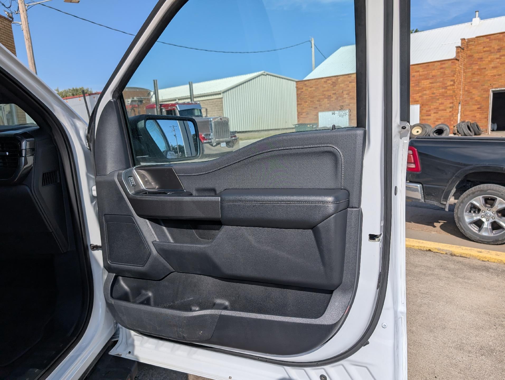 2023 Ford F-150 XLT 4WD SuperCrew 5.5' Box