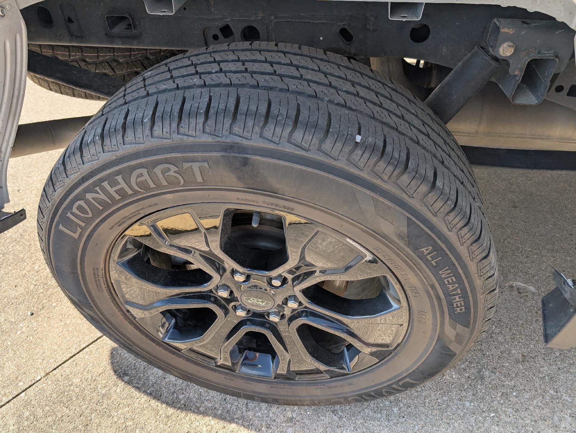 2023 Ford F-150 XLT 4WD SuperCrew 5.5' Box