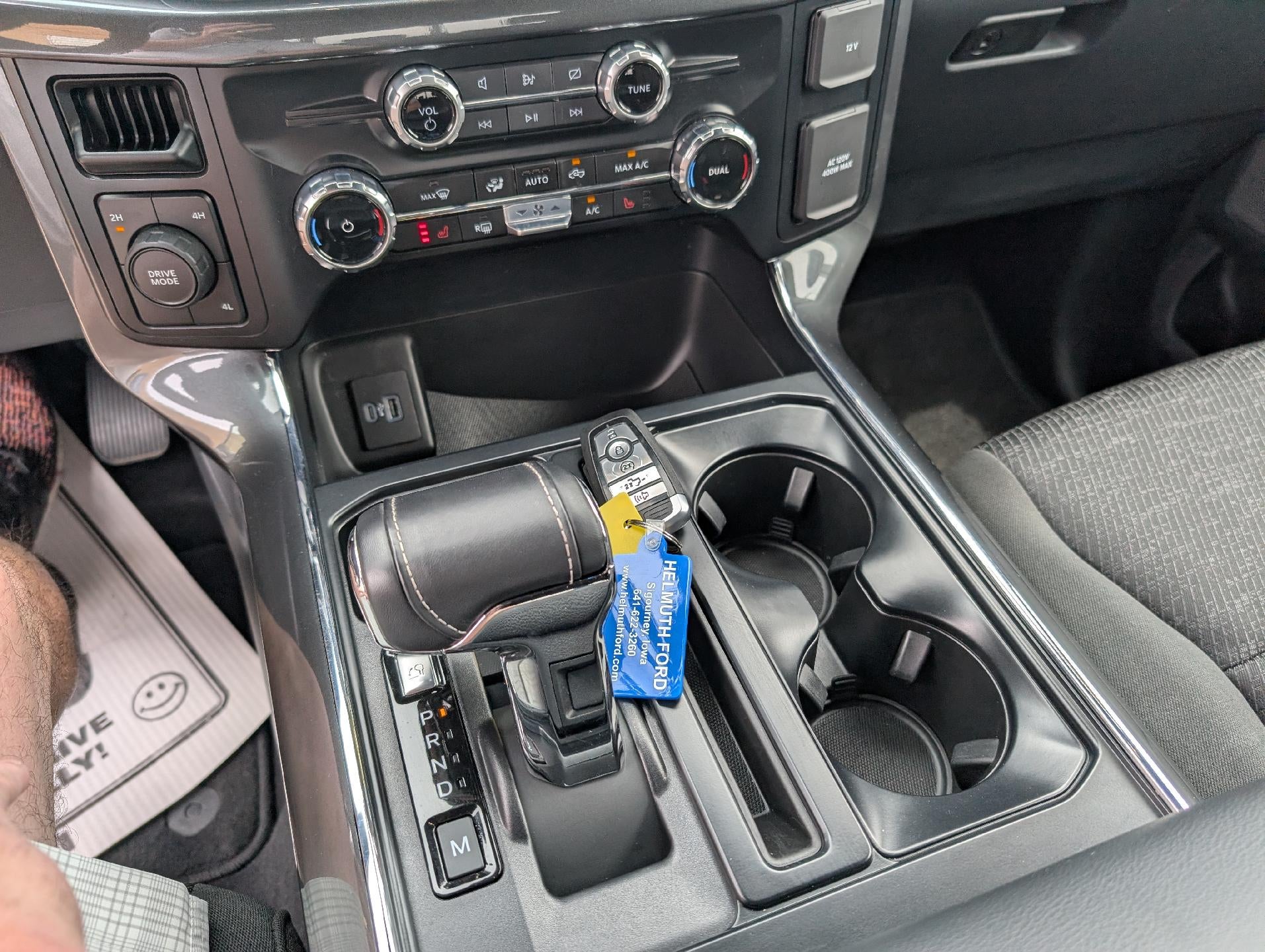 2023 Ford F-150 XLT 4WD SuperCrew 5.5' Box
