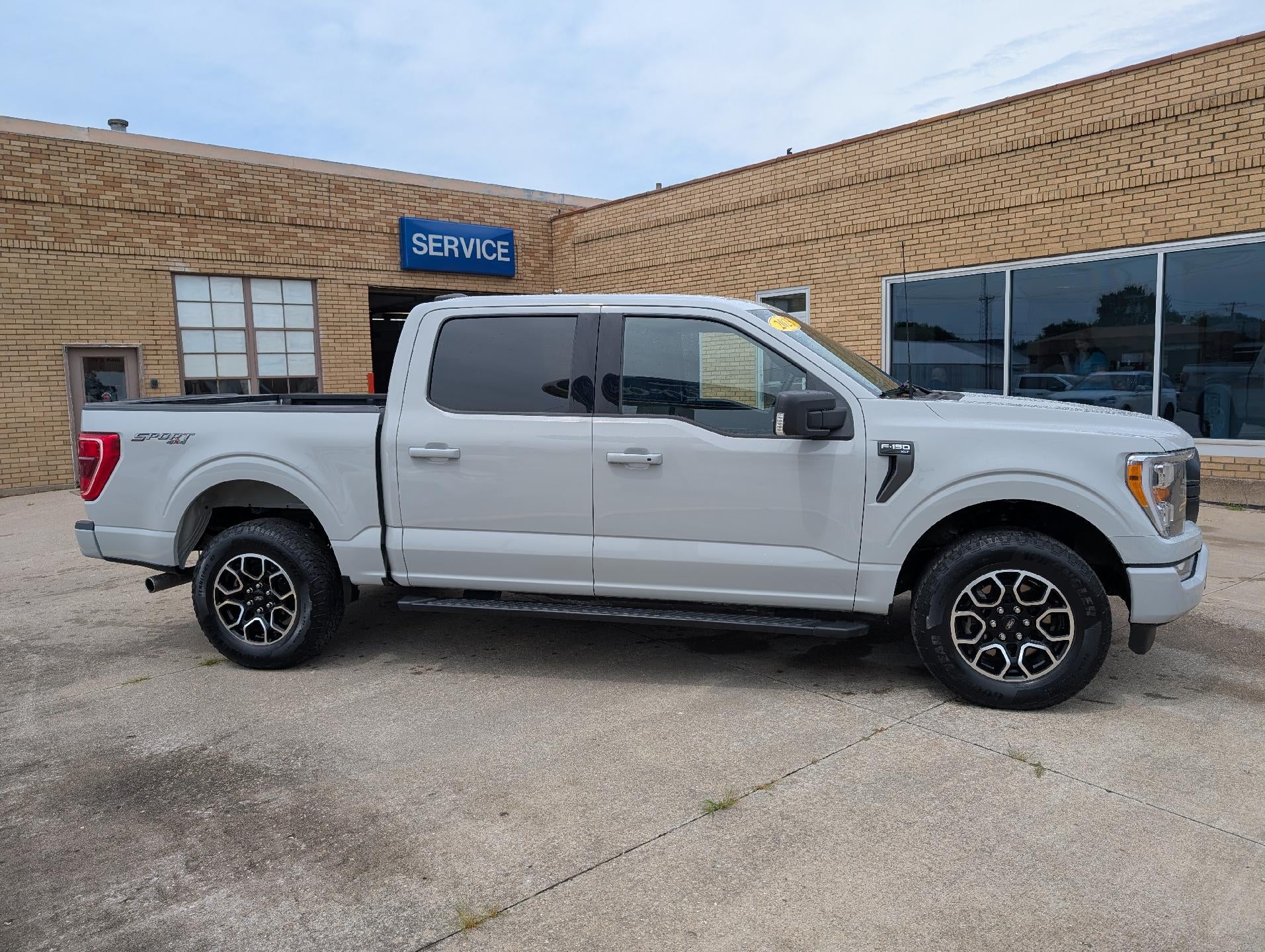 2023 Ford F-150 XLT 4WD SuperCrew 5.5' Box