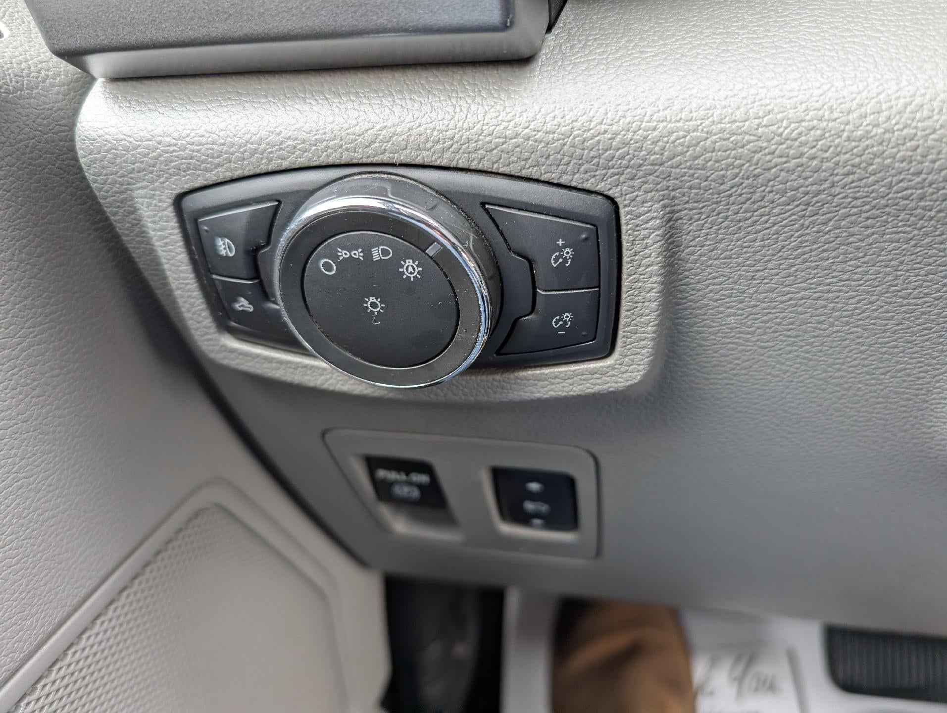 2017 Ford F-150 XLT 4WD SuperCab 6.5' Box