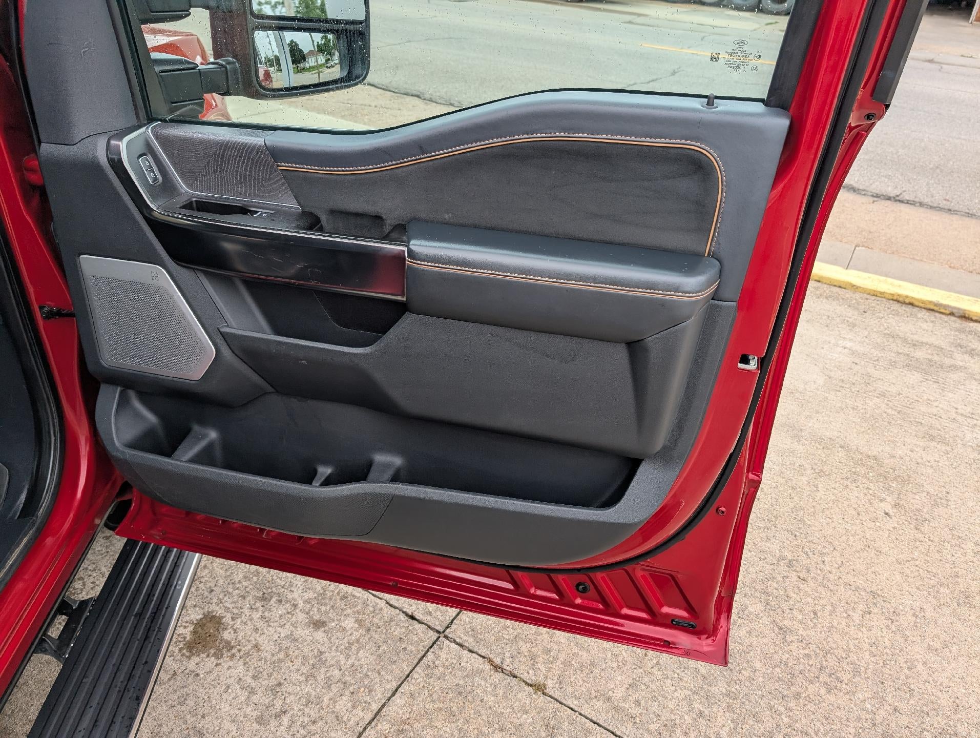 2021 Ford F-150 Platinum 4WD SuperCrew 6.5' Box
