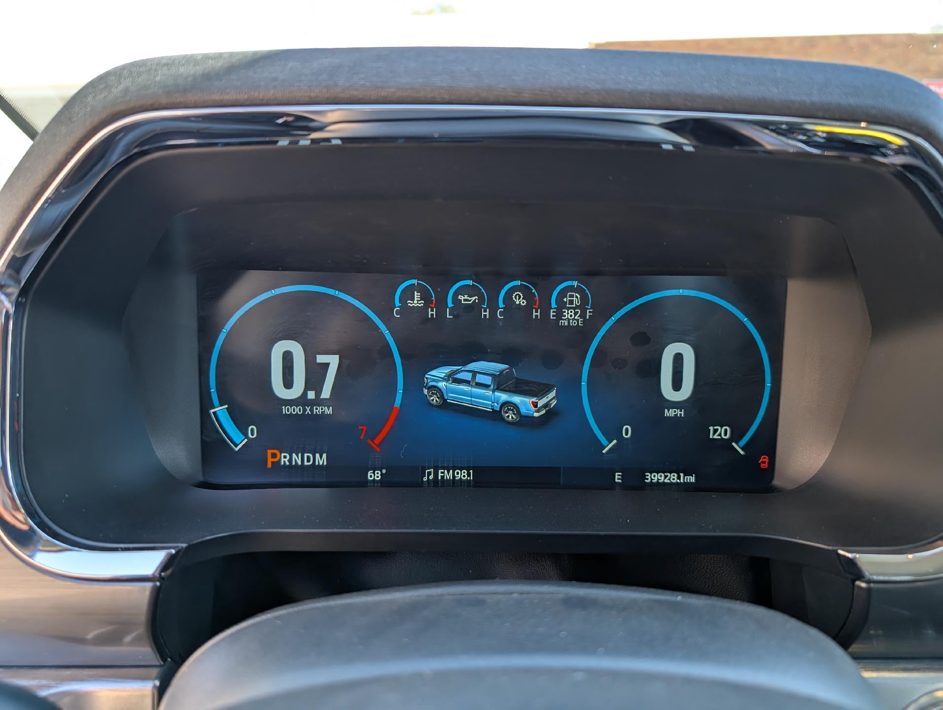 2022 Ford F-150 LARIAT 4WD SuperCrew 5.5' Box