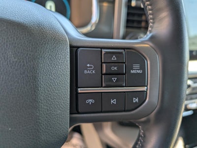 2022 Ford F-150 LARIAT 4WD SuperCrew 5.5' Box