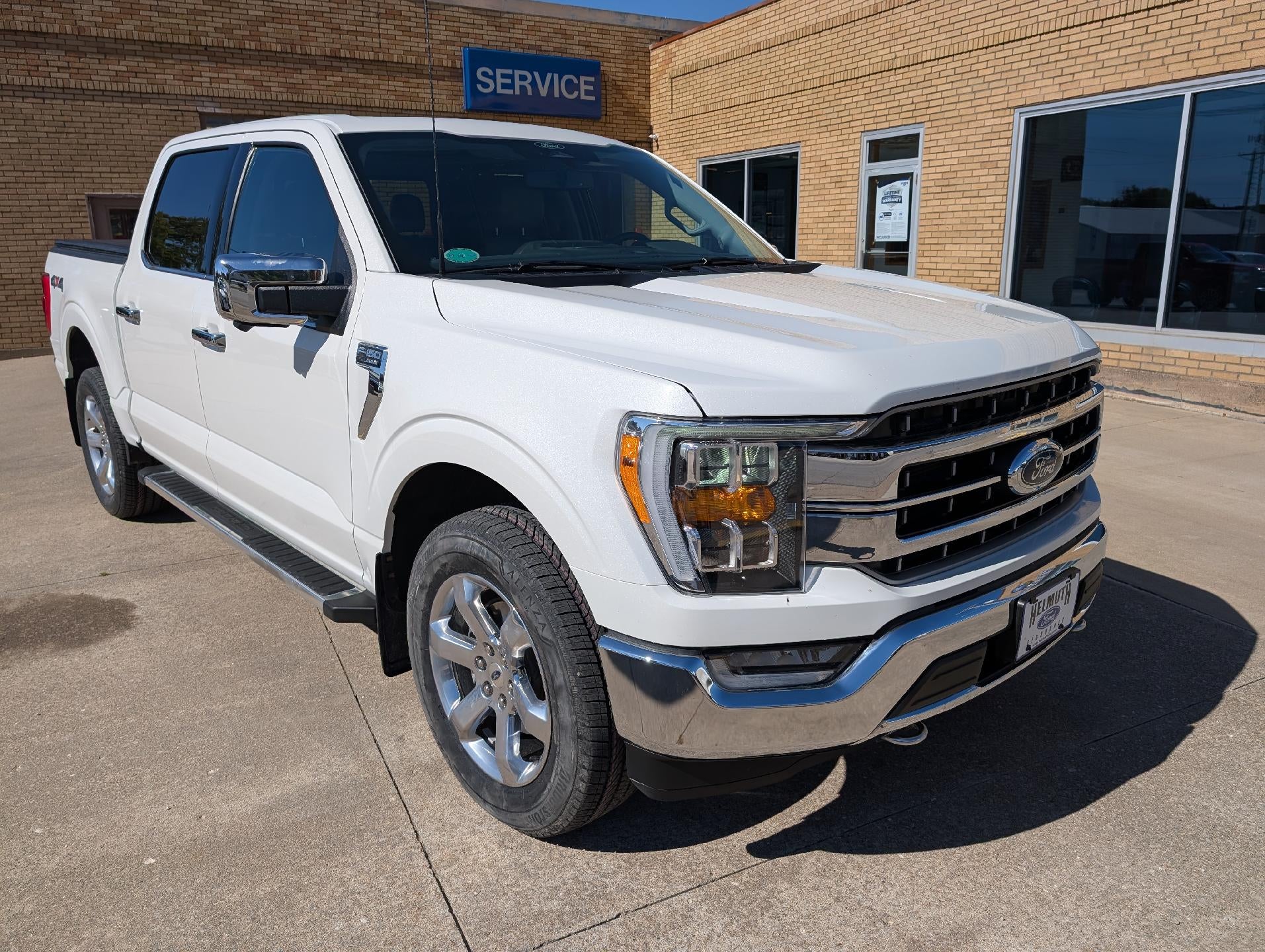 2022 Ford F-150 LARIAT 4WD SuperCrew 5.5' Box