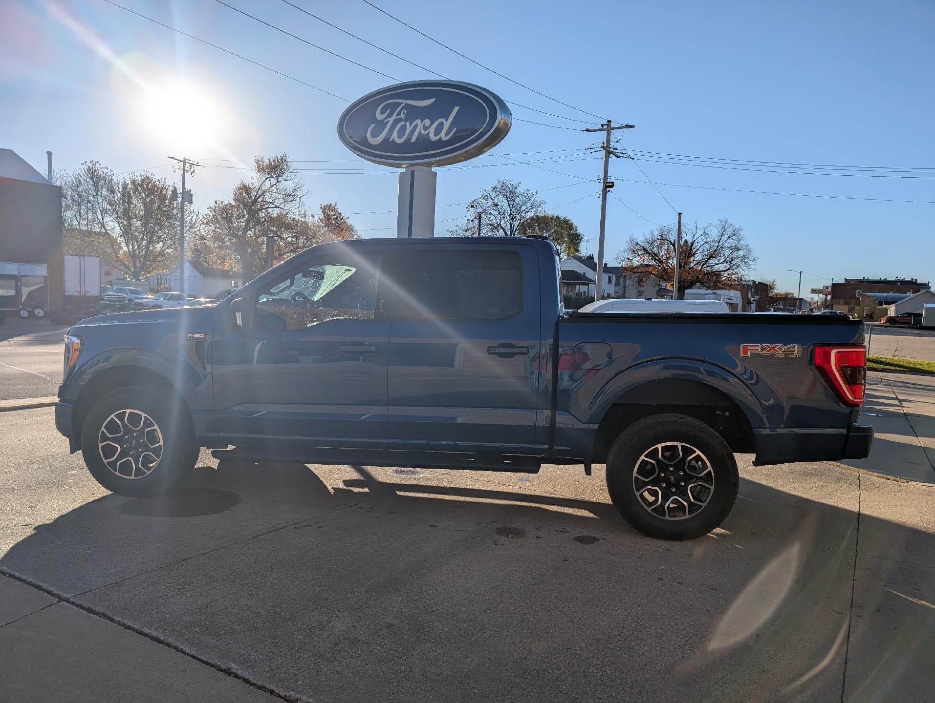 2023 Ford F-150 XLT 4WD SuperCrew 5.5' Box