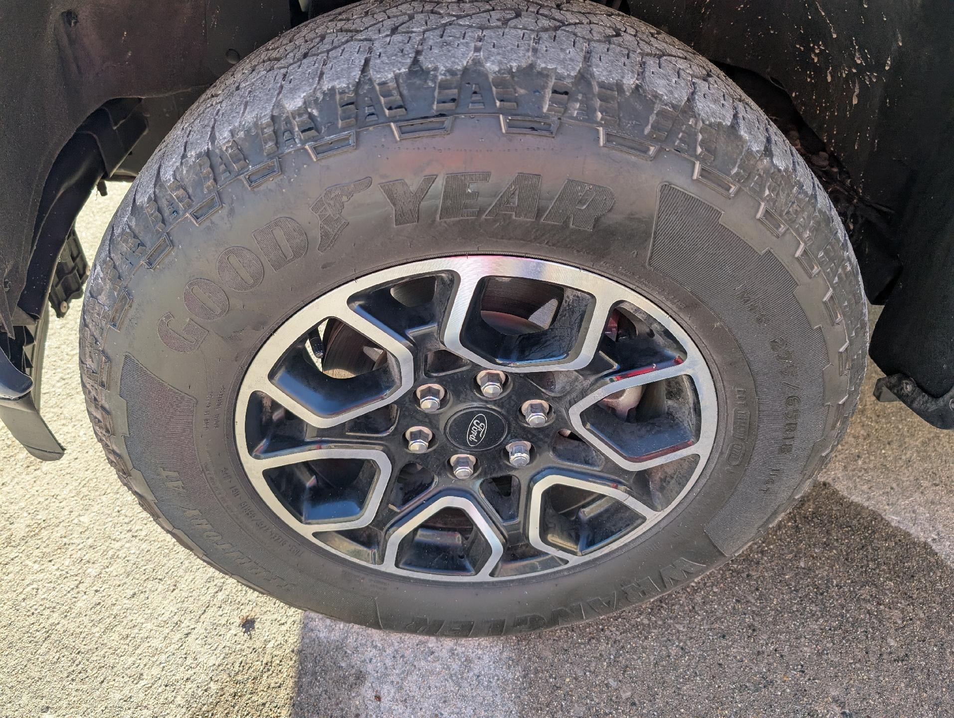 2023 Ford F-150 XLT 4WD SuperCrew 5.5' Box