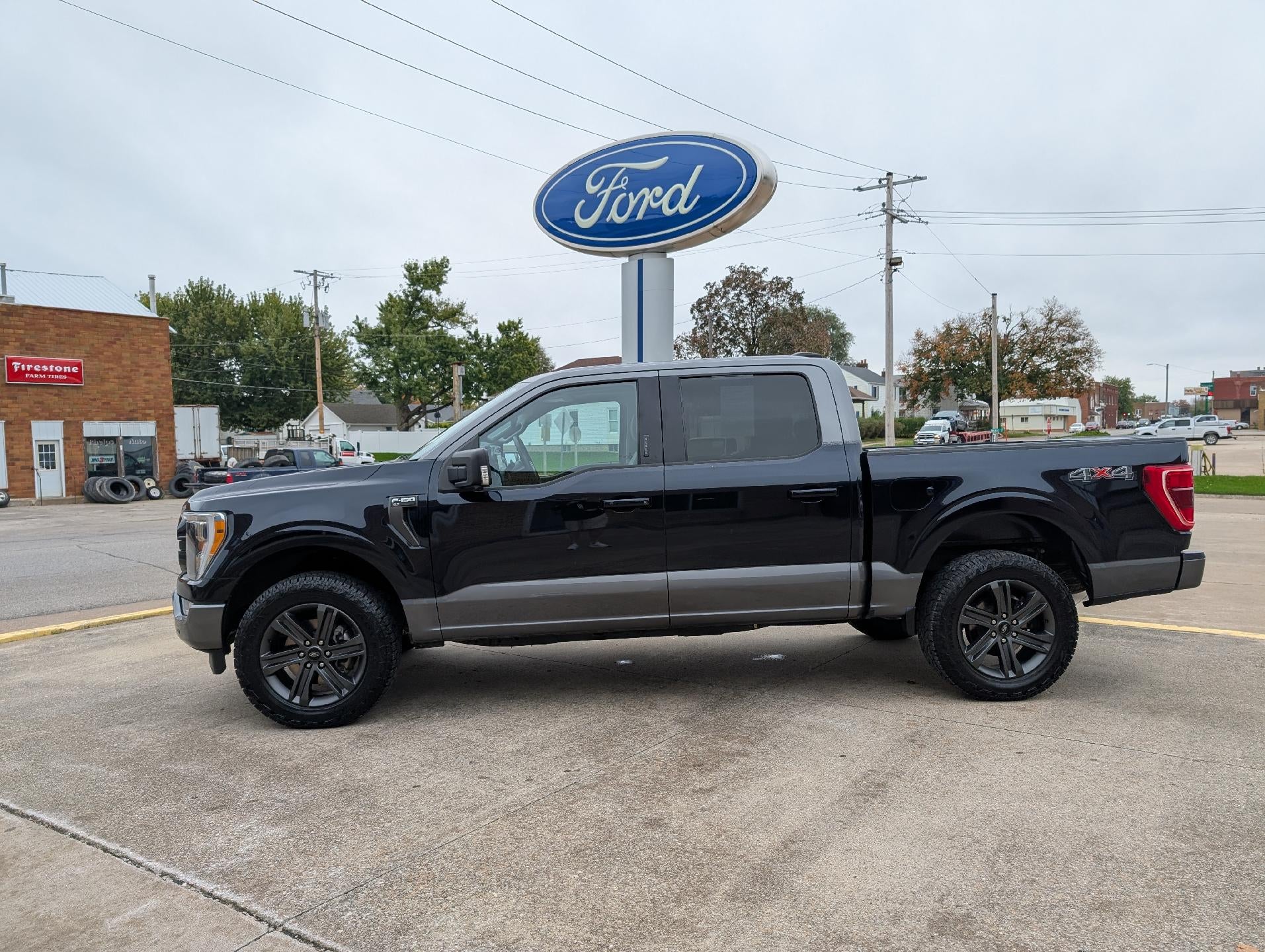 2023 Ford F-150 XLT 4WD SuperCrew 5.5' Box