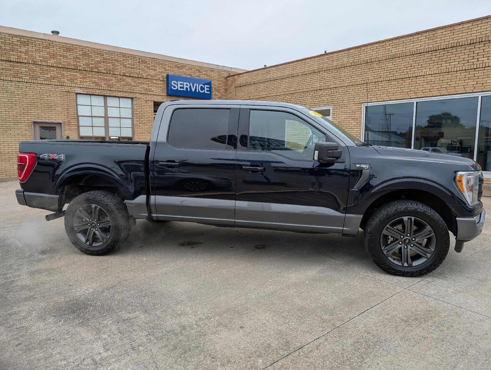 2023 Ford F-150 XLT 4WD SuperCrew 5.5' Box