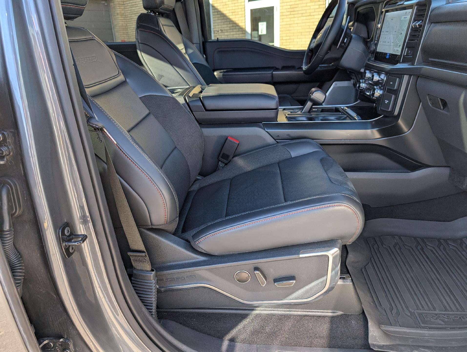 2025 Ford F-150 Raptor 4WD SuperCrew 5.5' Box