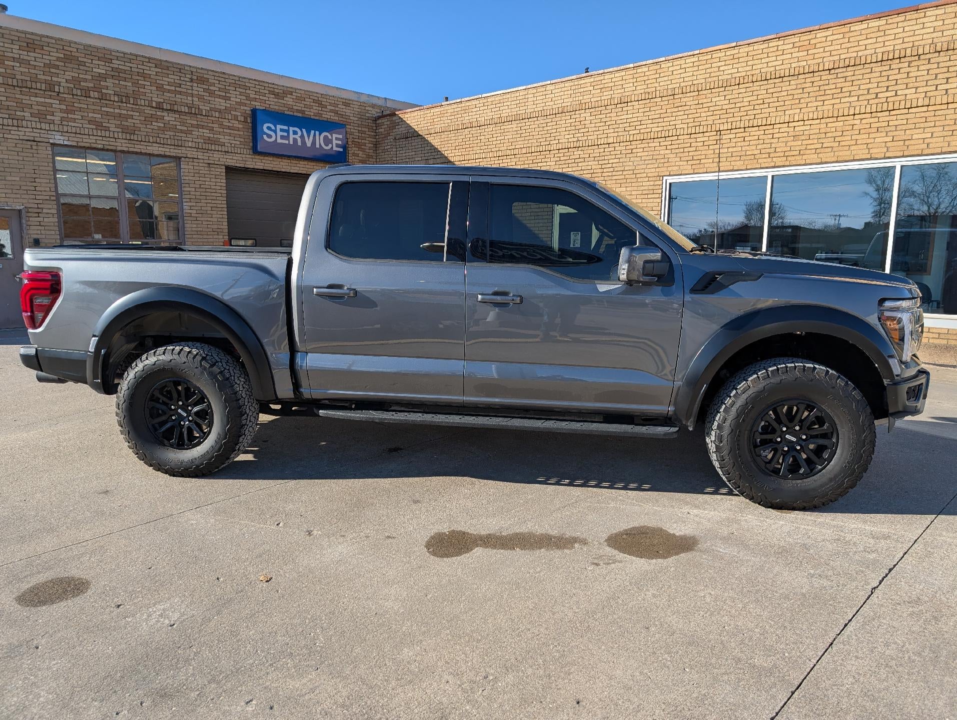 2025 Ford F-150 Raptor 4WD SuperCrew 5.5' Box