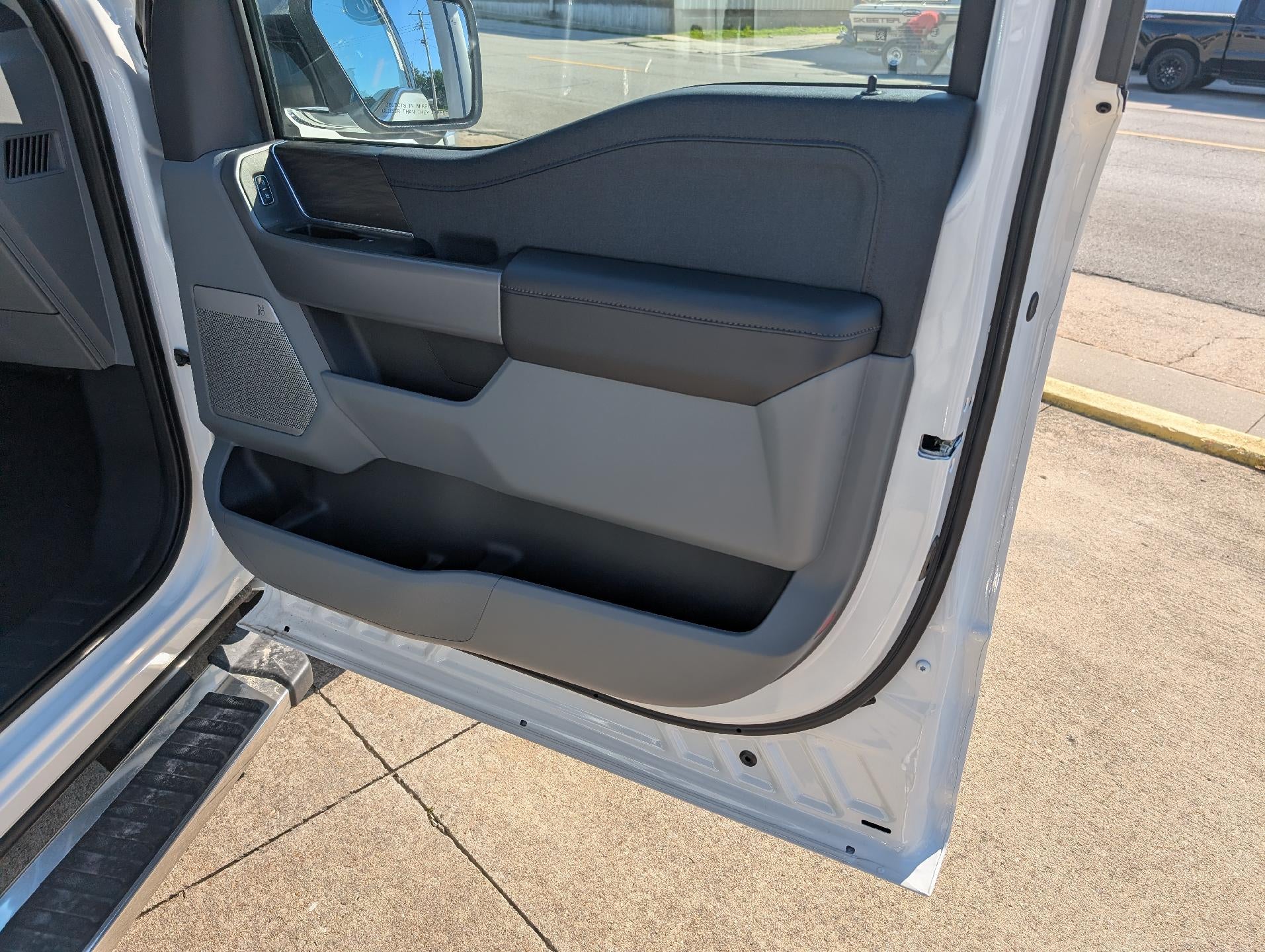 2026 Ford F-150 LARIAT 4WD SuperCrew 5.5' Box
