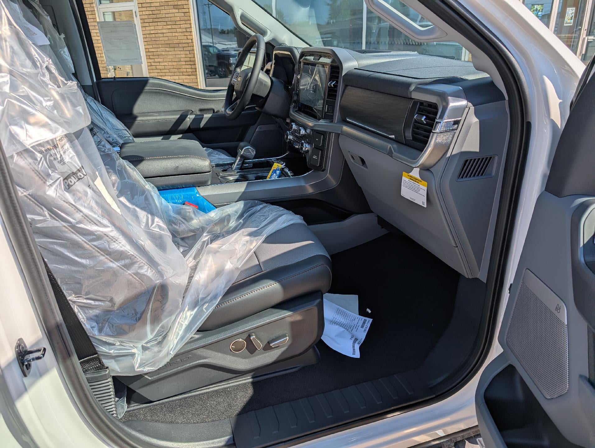 2026 Ford F-150 LARIAT 4WD SuperCrew 5.5' Box