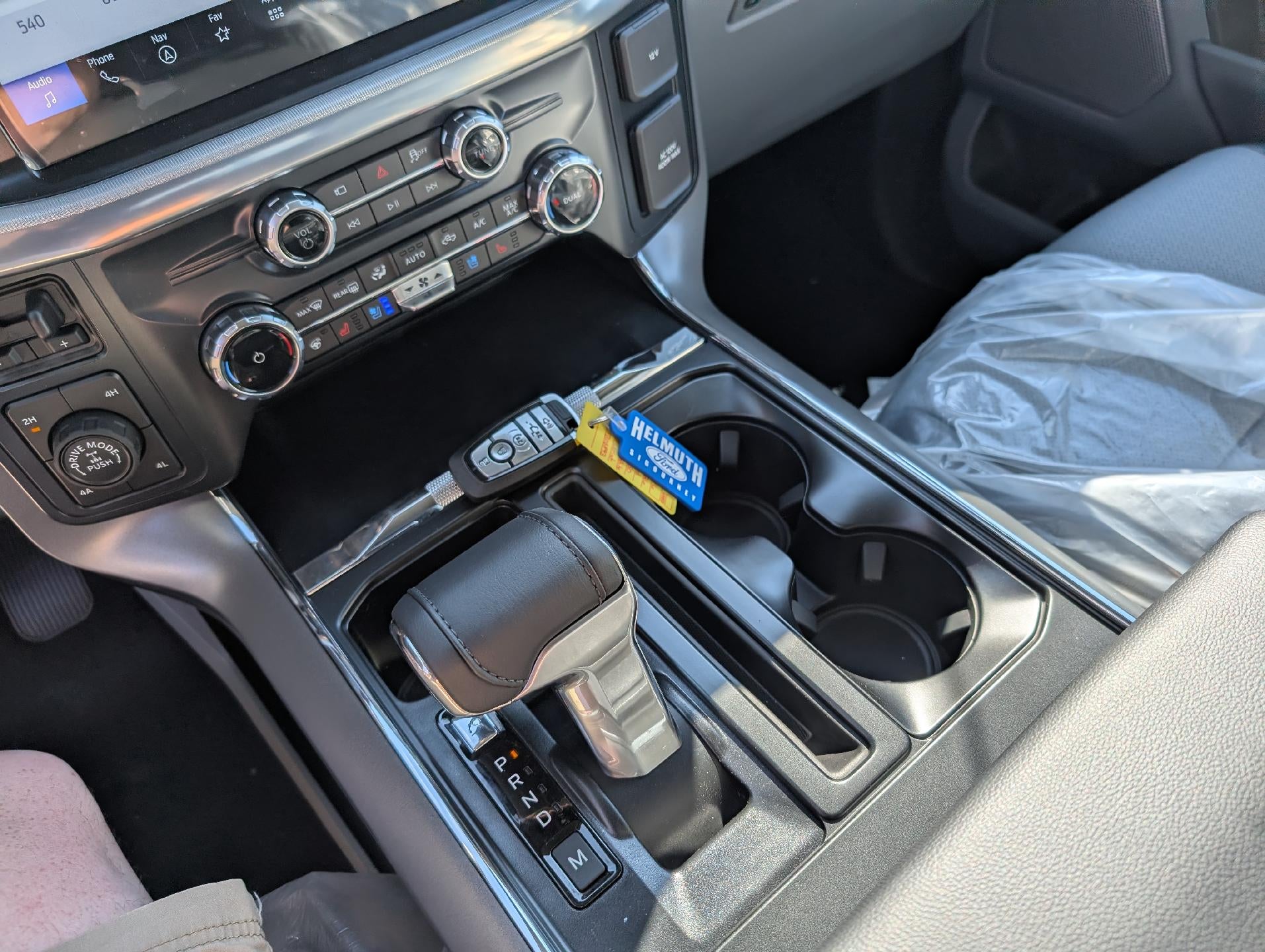 2026 Ford F-150 LARIAT 4WD SuperCrew 5.5' Box