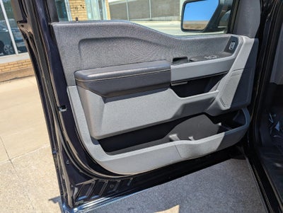 2021 Ford F-150 XLT 4WD Reg Cab 8' Box