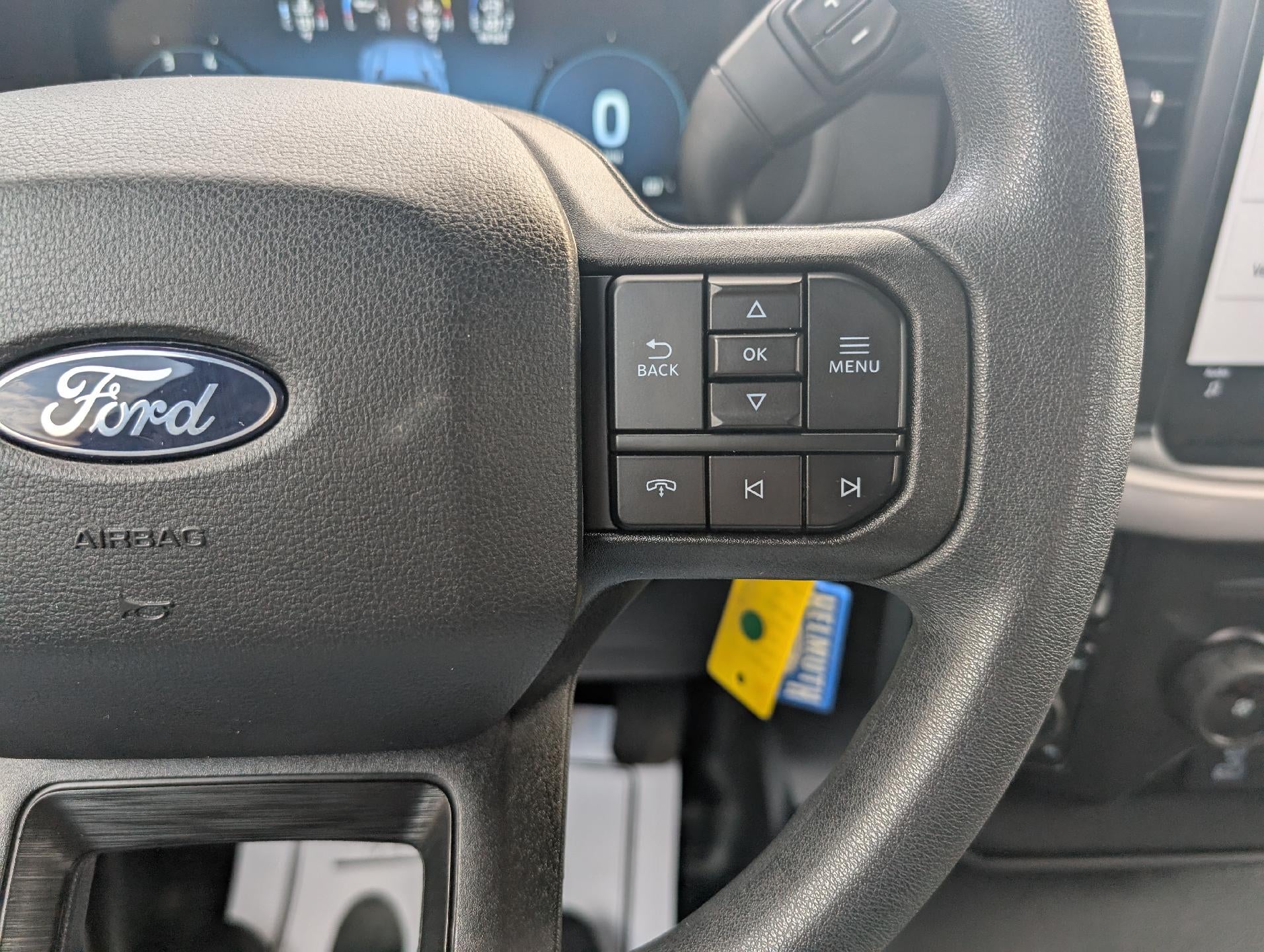 2024 Ford F-150 XL 4WD Reg Cab 8' Box