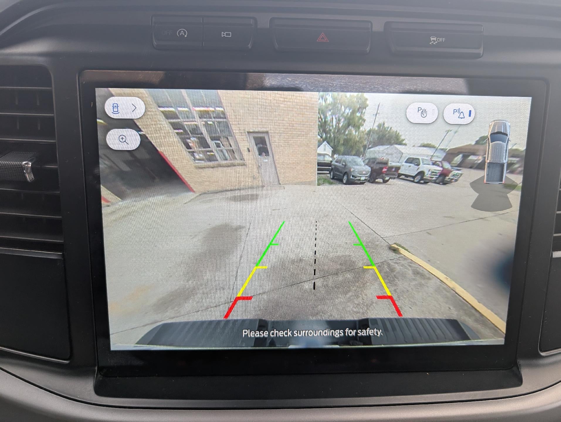 2024 Ford F-150 XL 4WD Reg Cab 8' Box