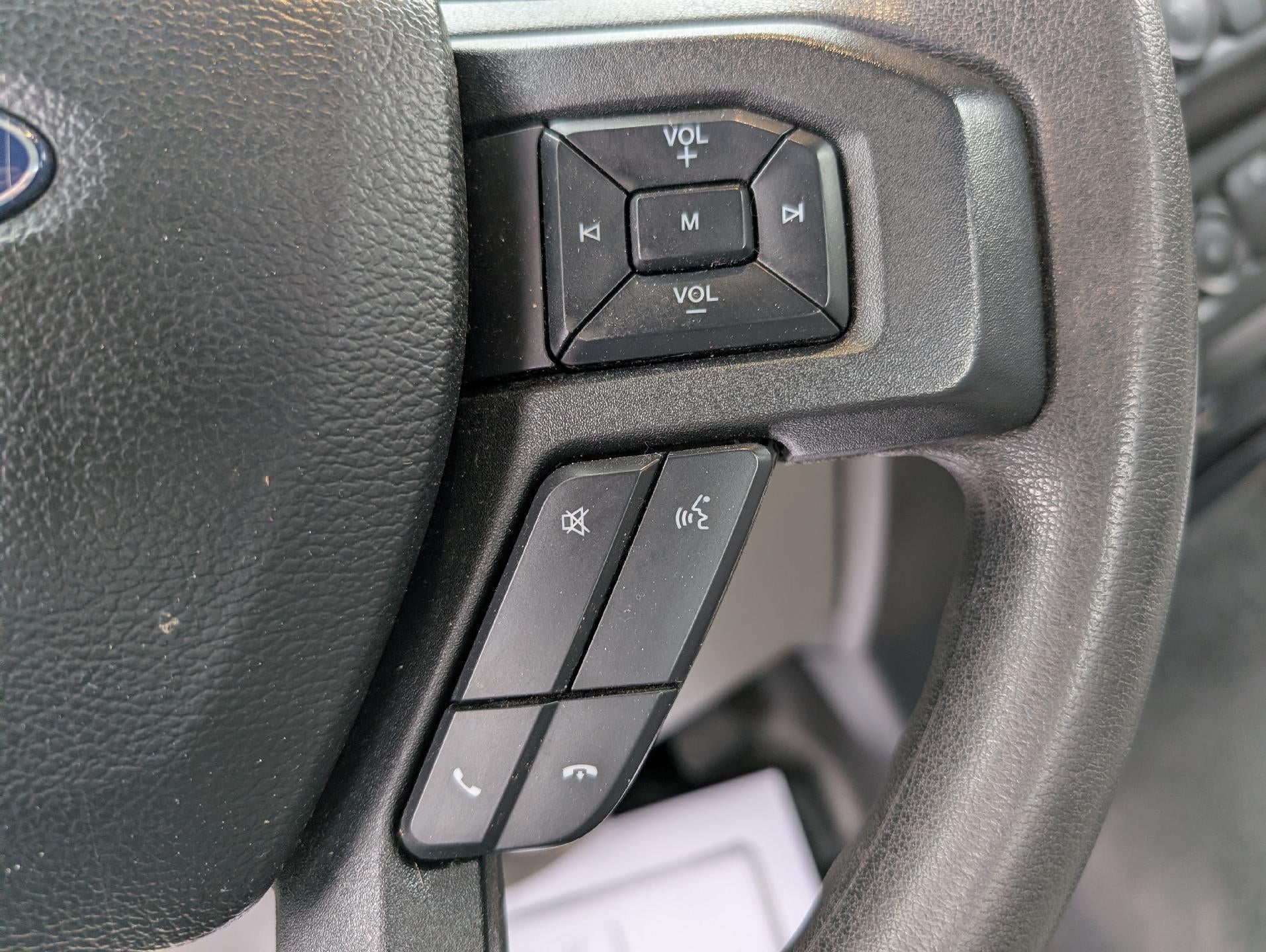 2022 Ford Super Duty F-350 SRW XL 4WD Reg Cab 8' Box