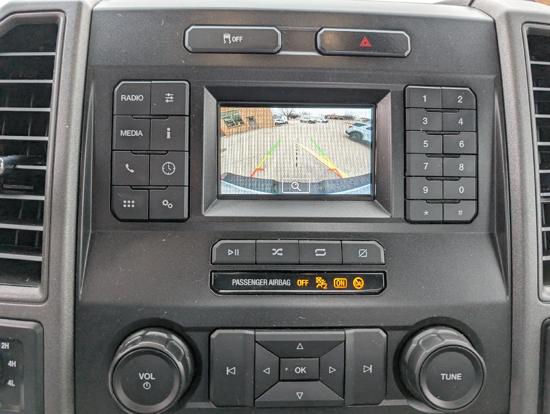 2022 Ford Super Duty F-350 SRW XL 4WD Reg Cab 8' Box