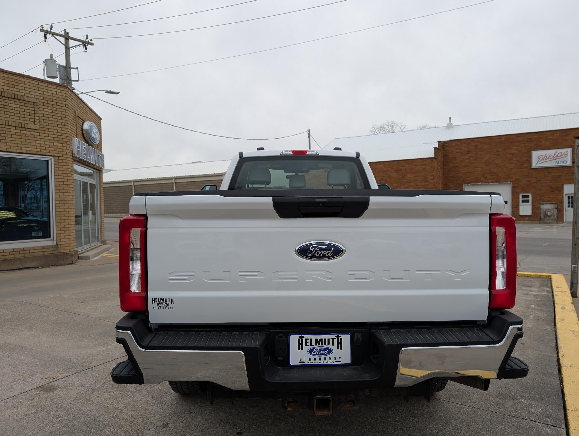 2022 Ford Super Duty F-350 SRW XL 4WD Reg Cab 8' Box