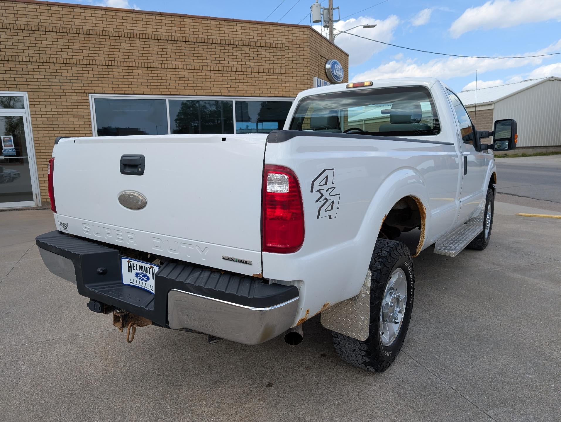 2012 Ford Super Duty F-350 SRW 4WD Regular Cab 8 Ft Box XLT