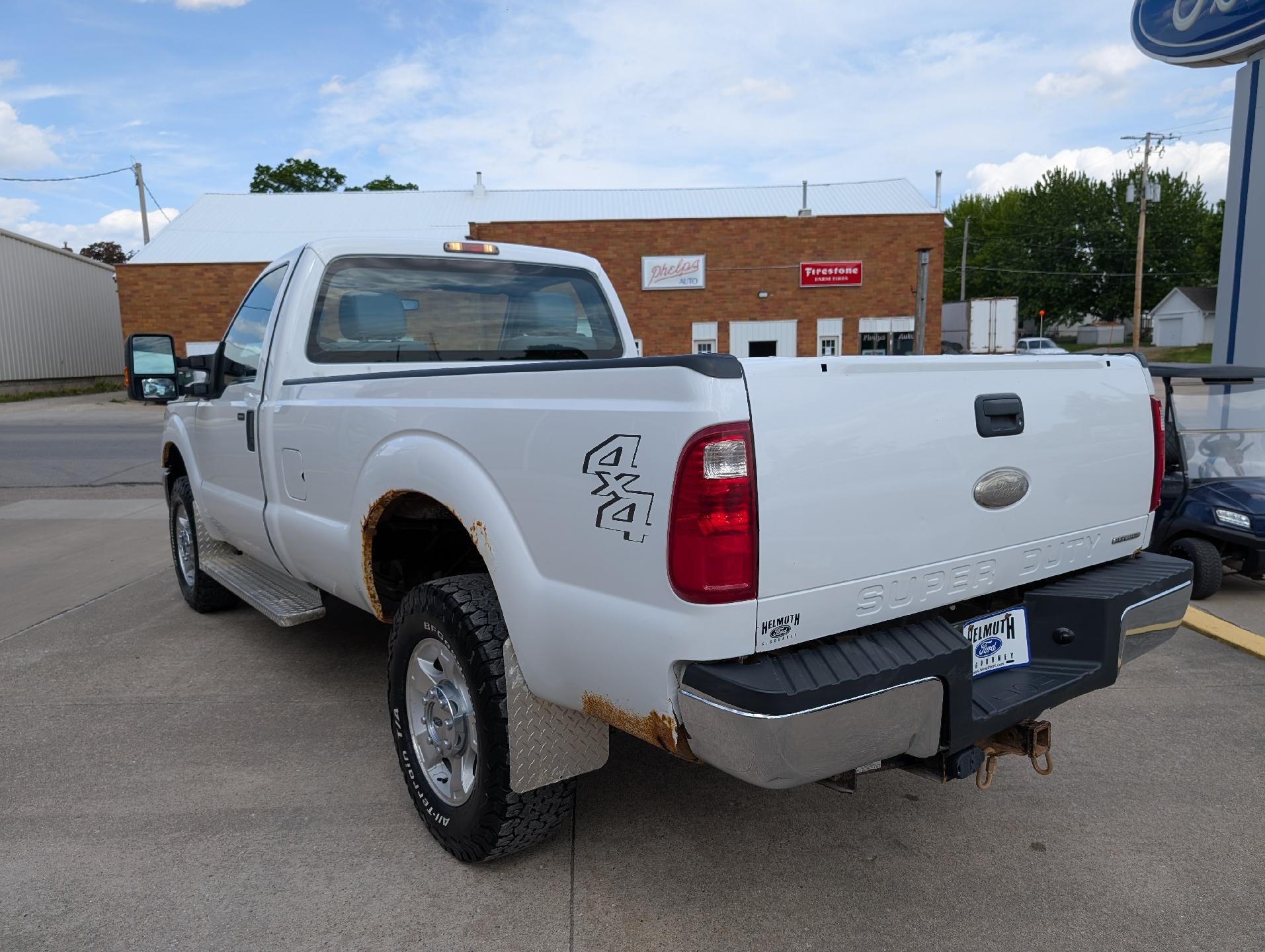 2012 Ford Super Duty F-350 SRW 4WD Regular Cab 8 Ft Box XLT