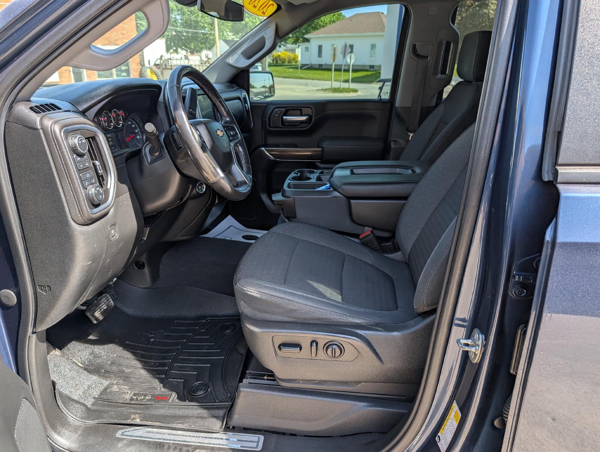 2020 Chevrolet Silverado 1500 Crew Cab Short Box 4-Wheel Drive LT