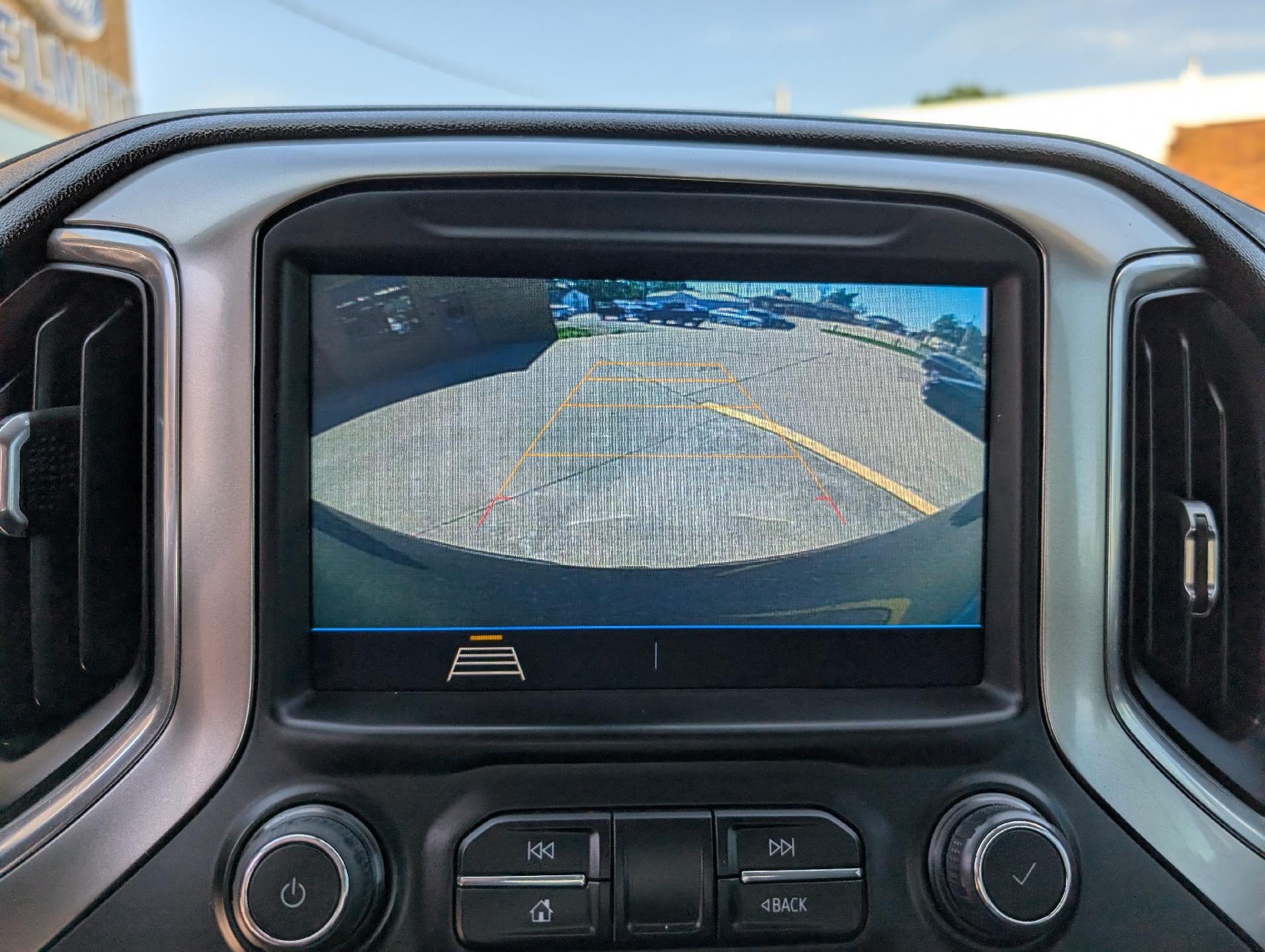 2020 Chevrolet Silverado 1500 Crew Cab Short Box 4-Wheel Drive LT