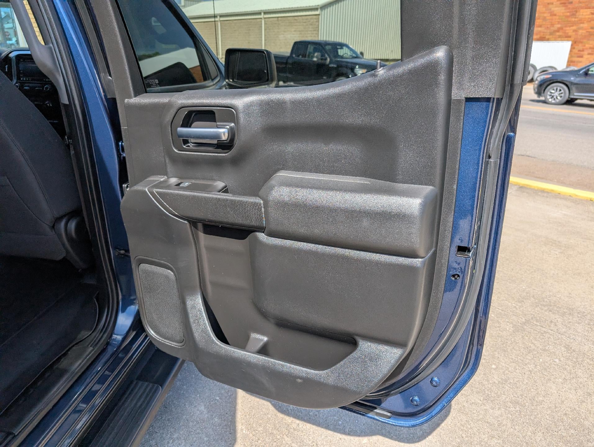 2020 Chevrolet Silverado 1500 Crew Cab Short Box 4-Wheel Drive LT
