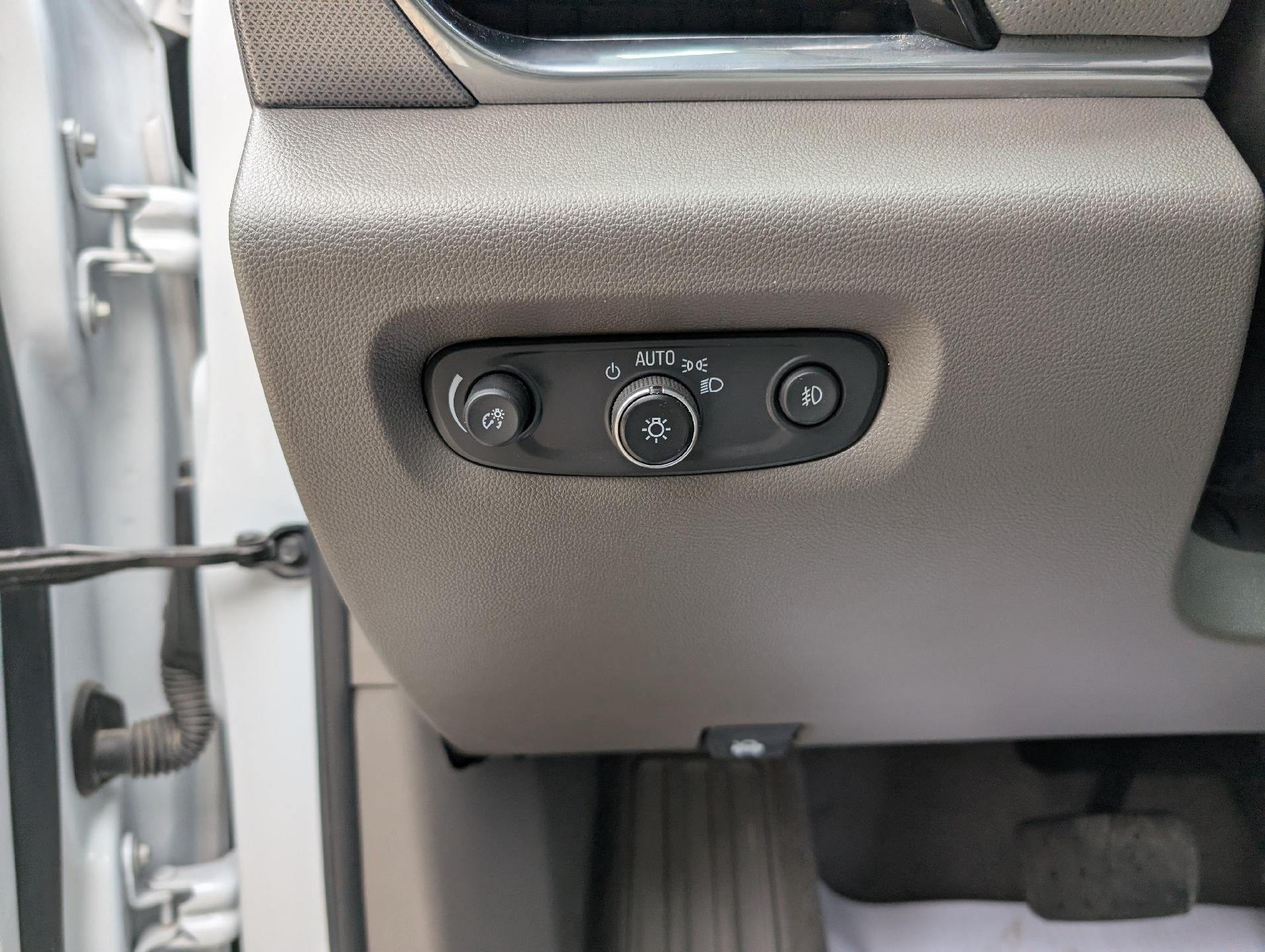 2021 Chevrolet Traverse AWD 1LZ