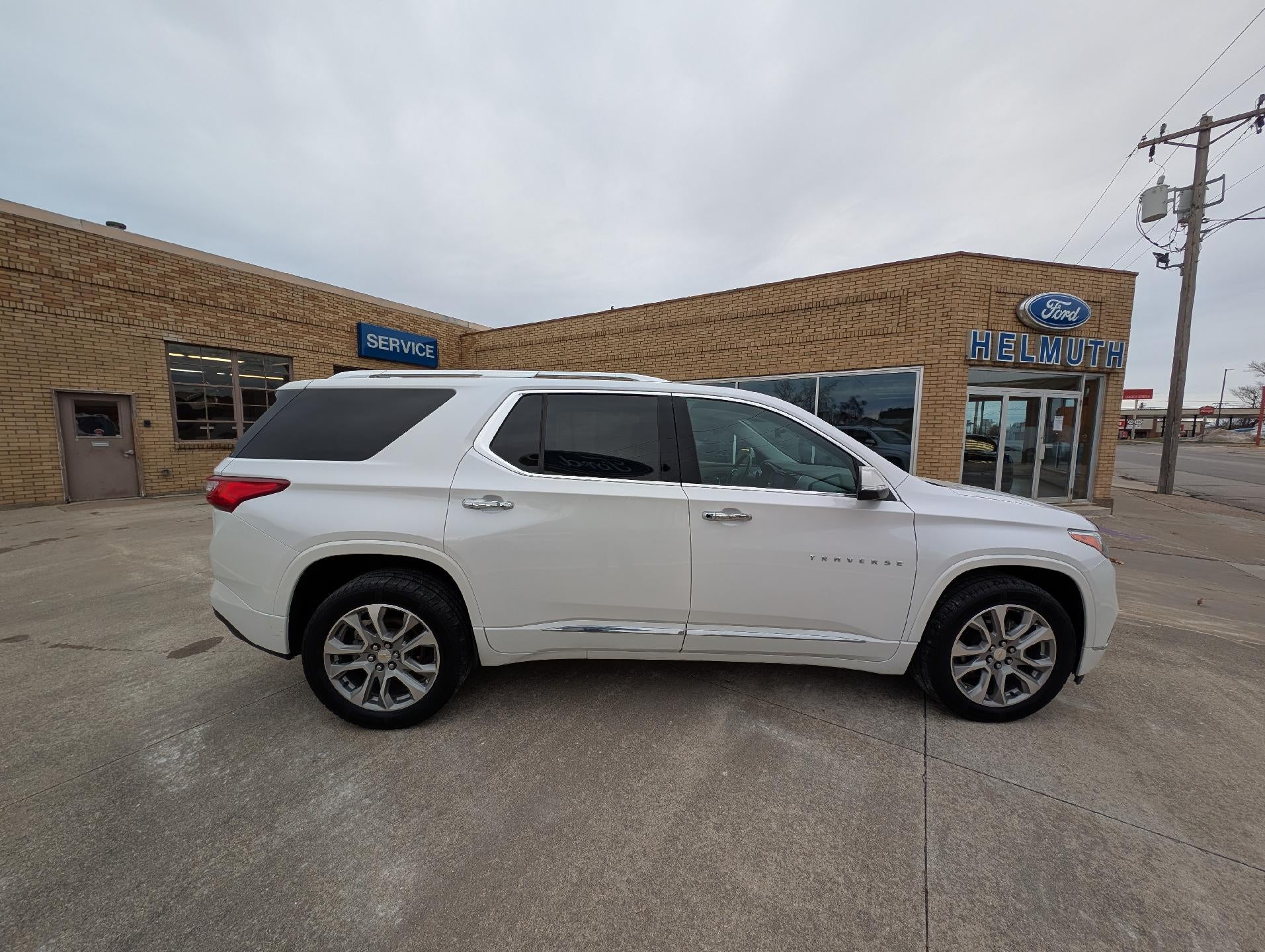 2021 Chevrolet Traverse AWD 1LZ