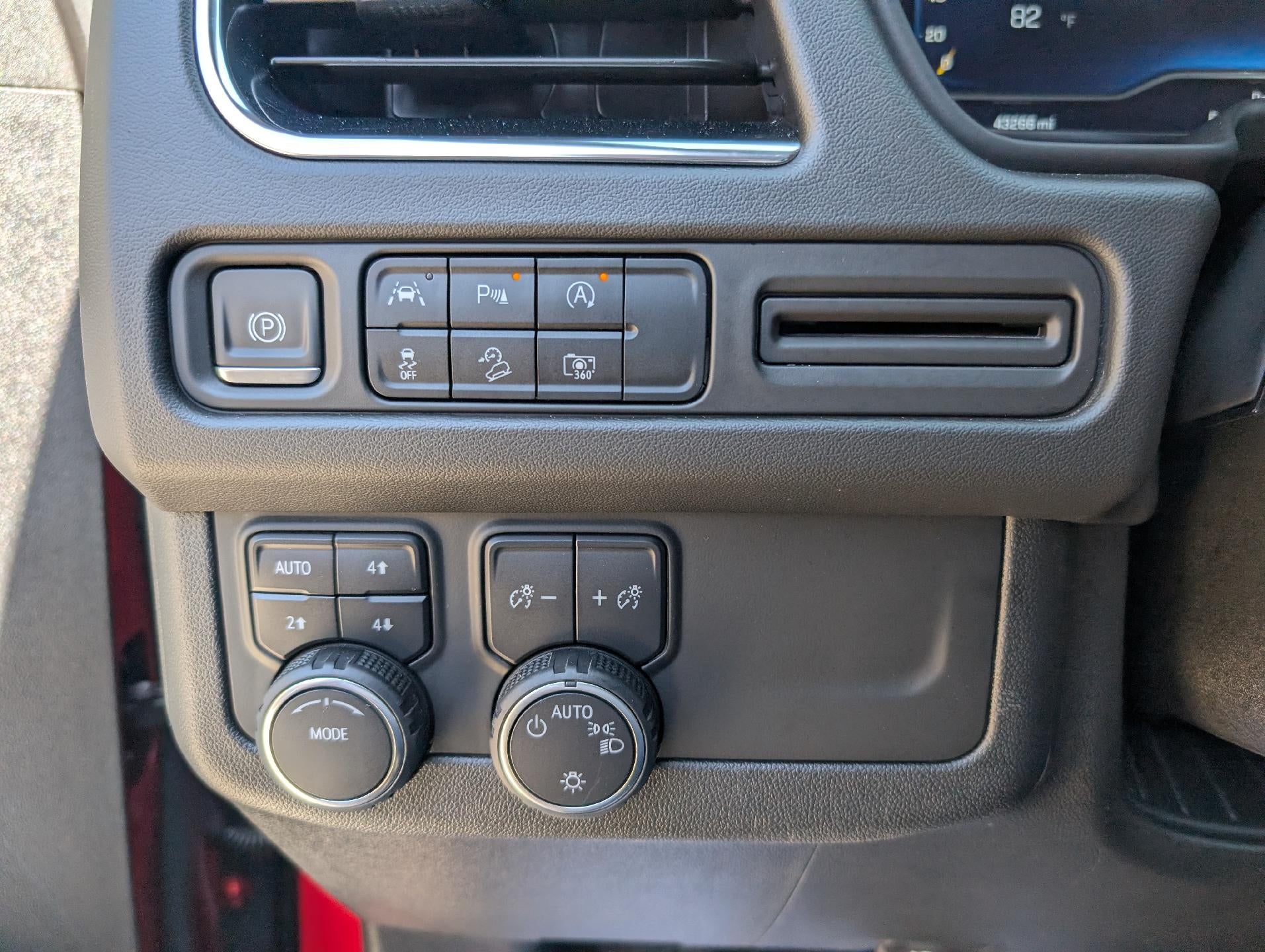 2024 Chevrolet Tahoe 4WD Z71