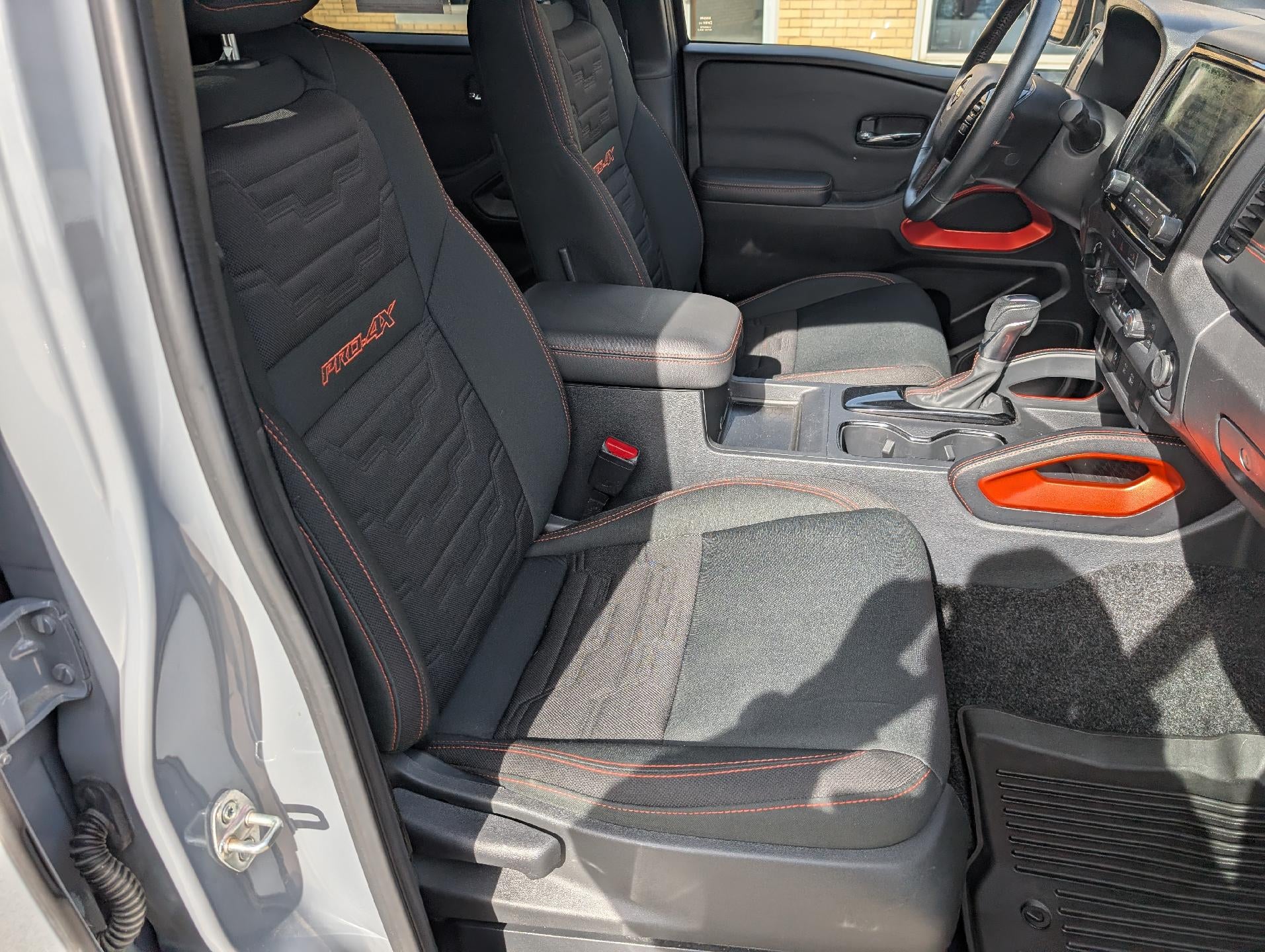 2024 Nissan Frontier Crew Cab 4x4 PRO-4X