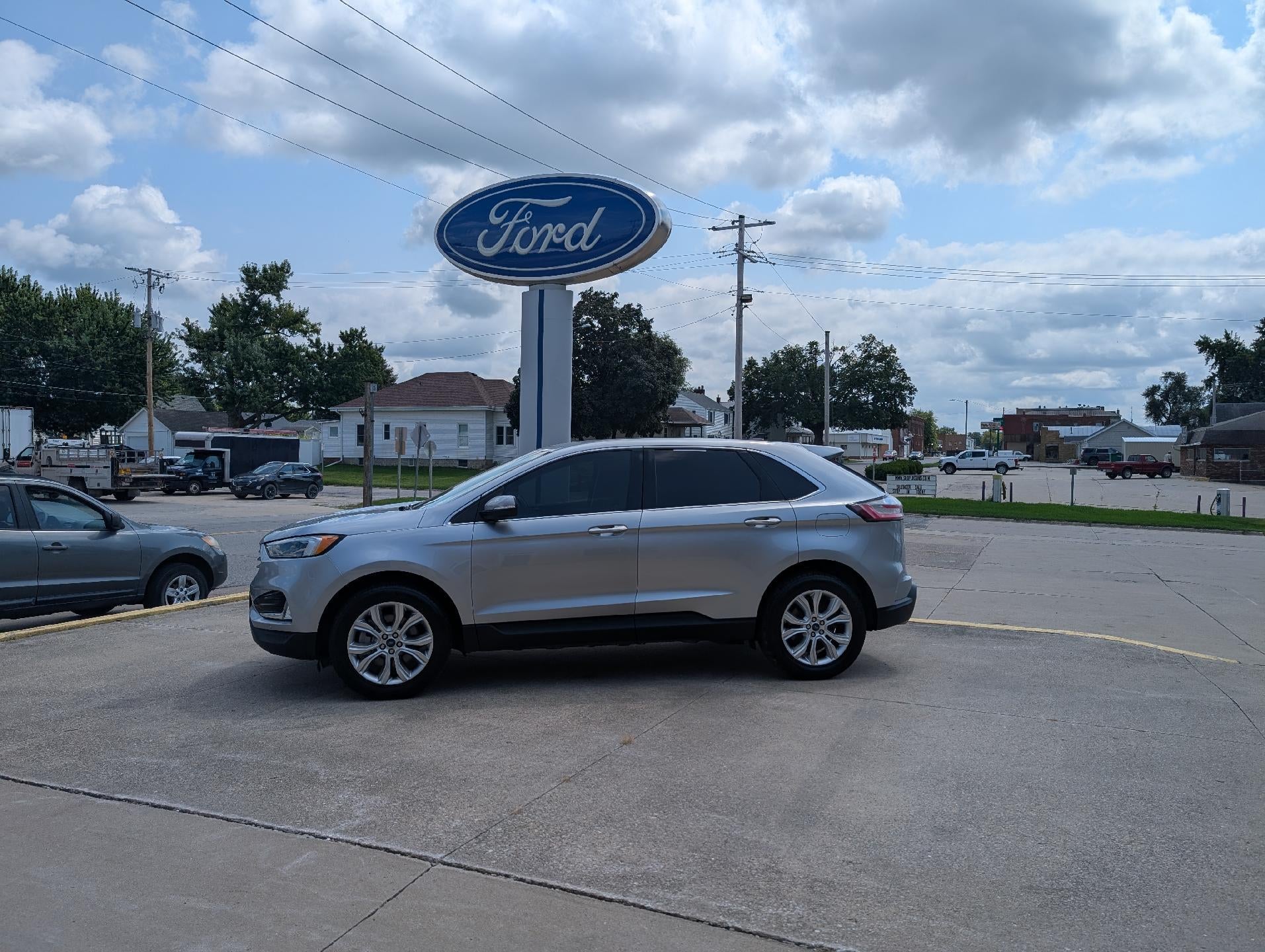 2022 Ford Edge Titanium AWD