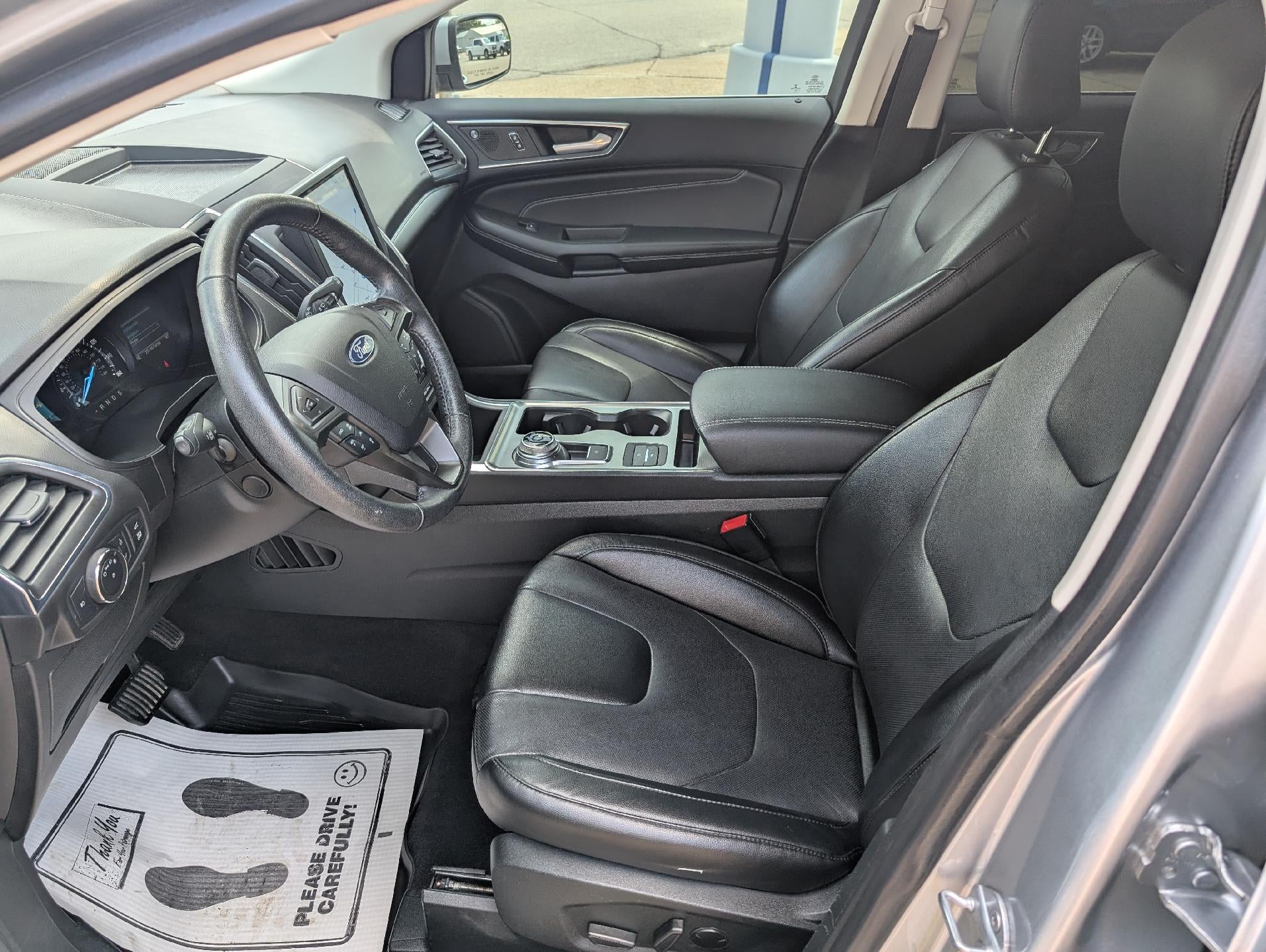 2022 Ford Edge Titanium AWD
