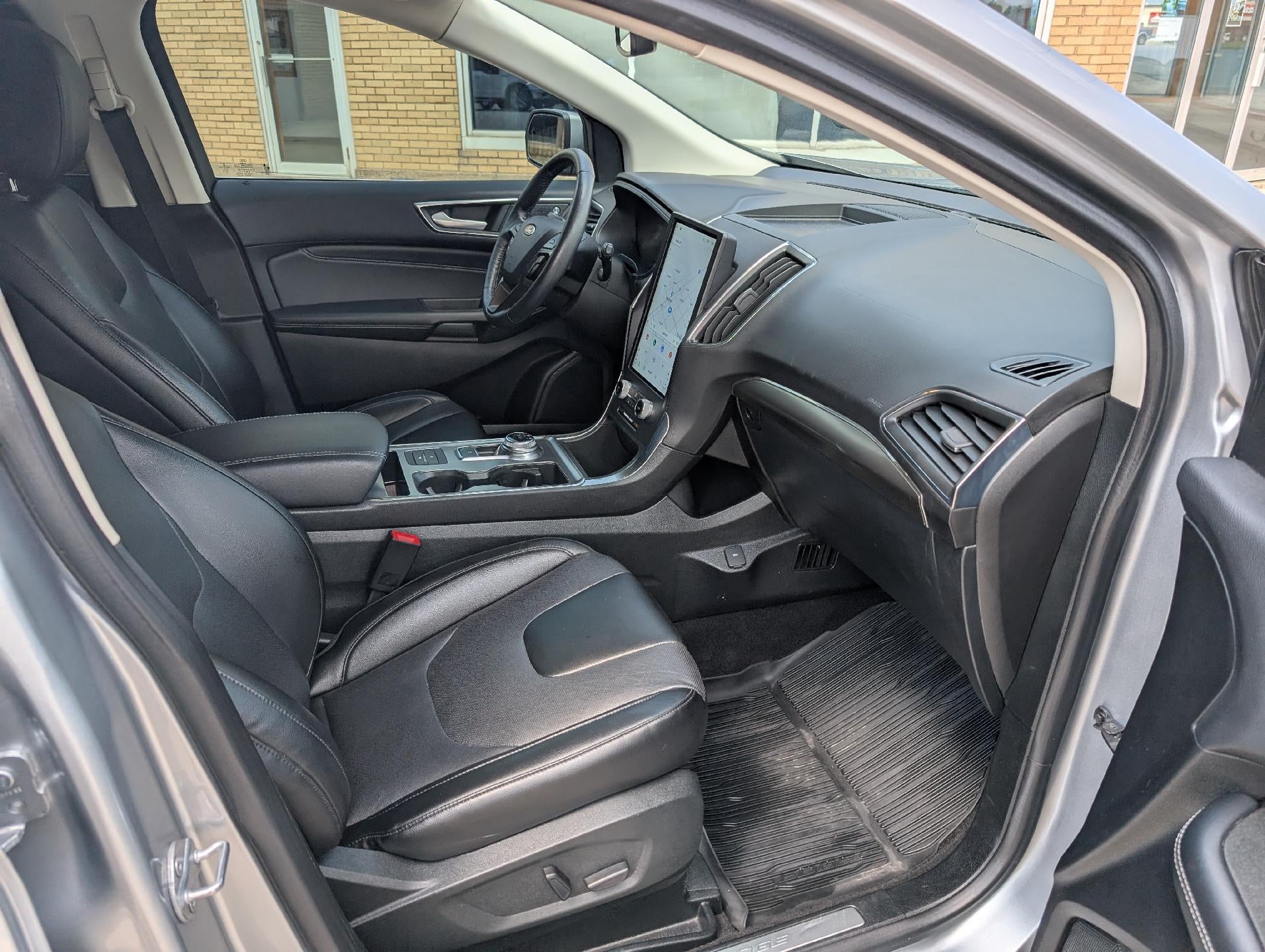 2022 Ford Edge Titanium AWD
