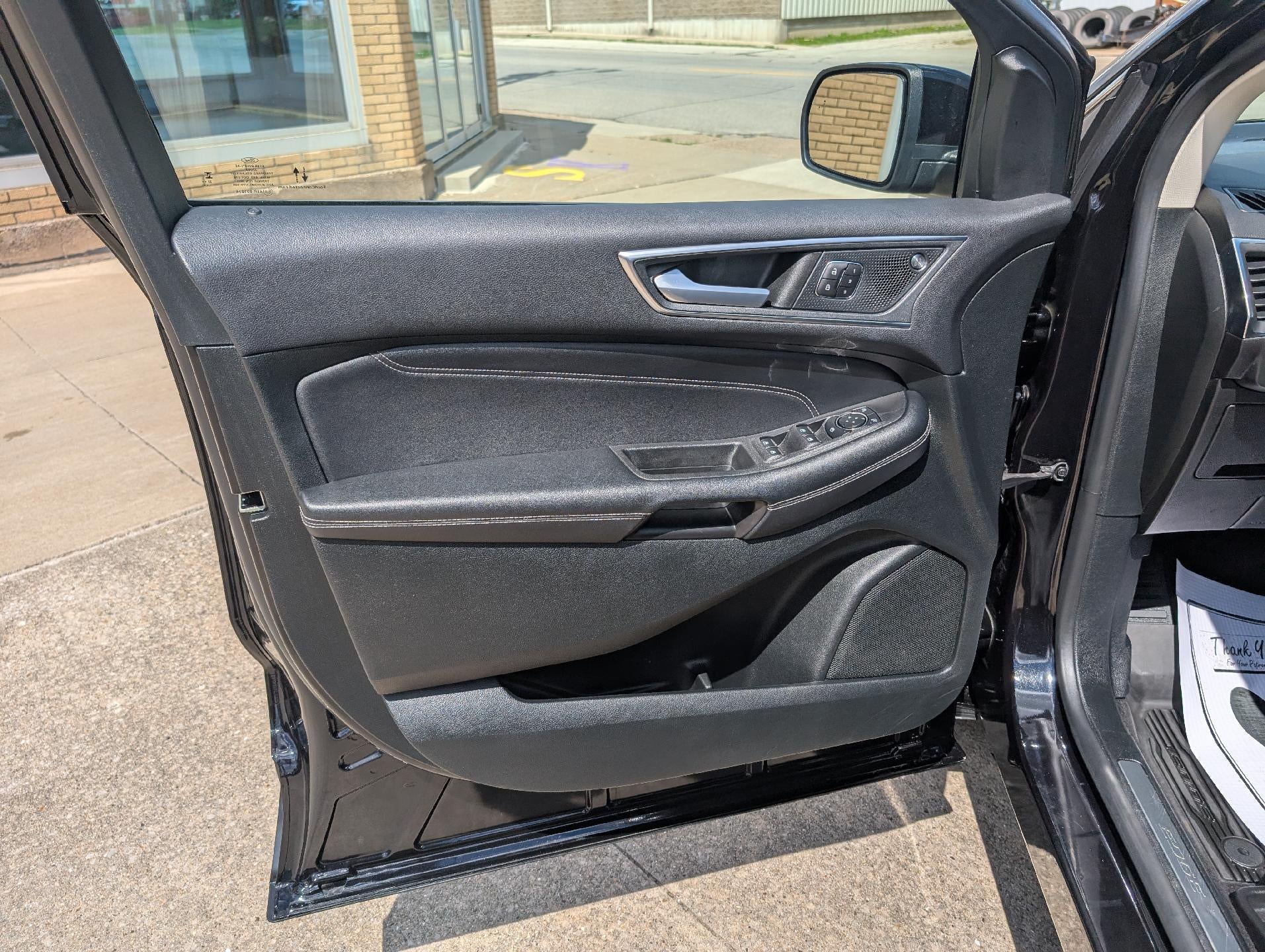 2023 Ford Edge Titanium AWD