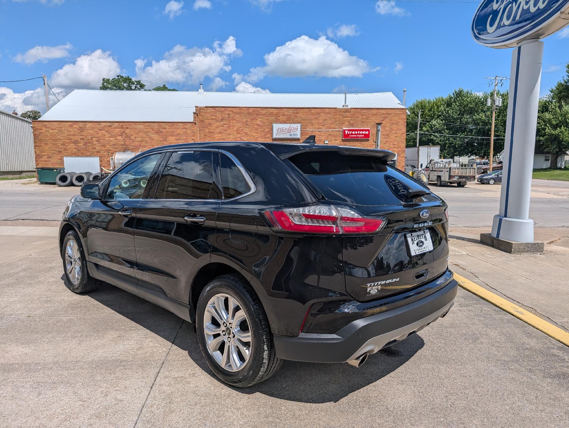 2023 Ford Edge Titanium AWD