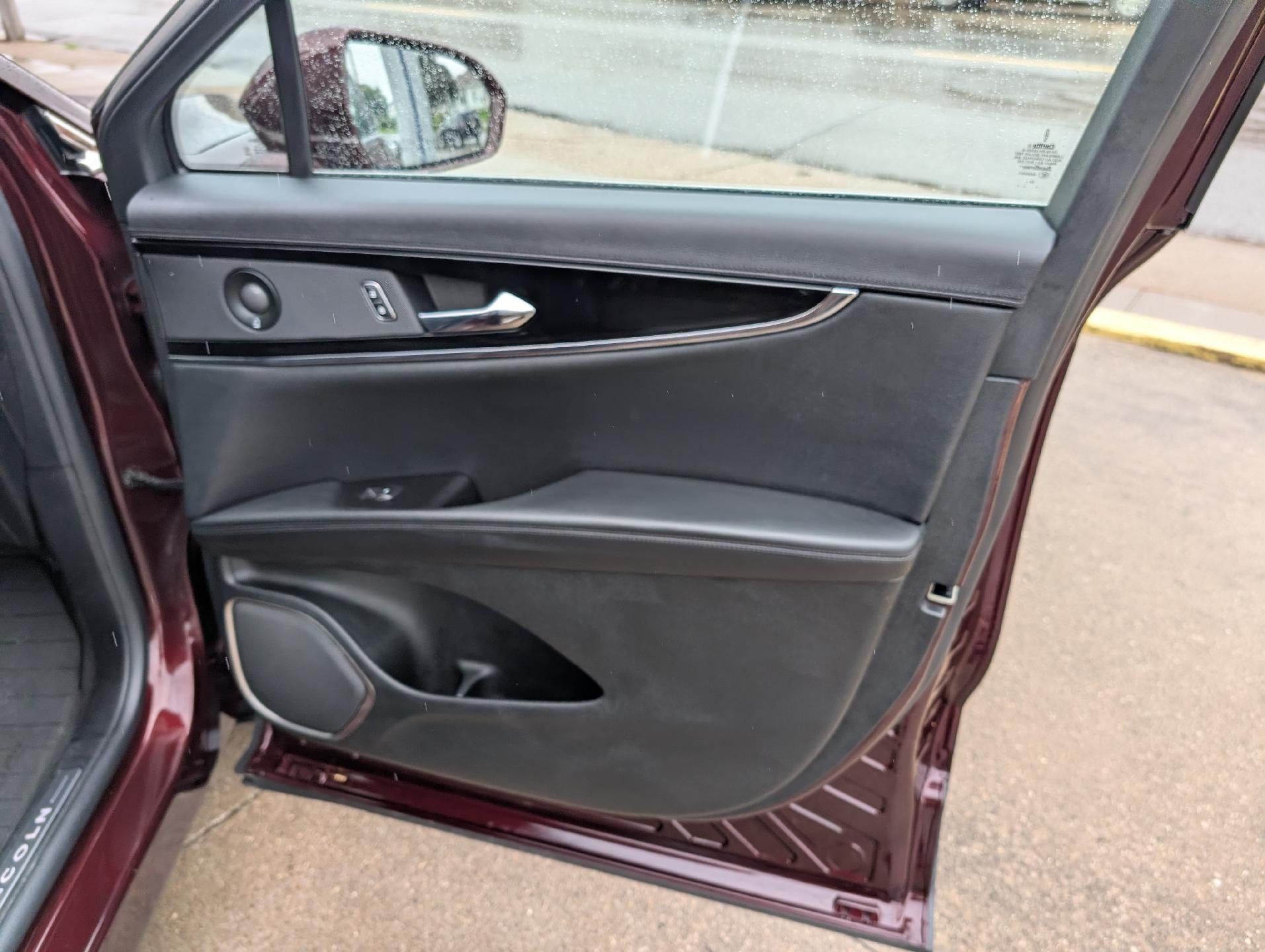 2023 Lincoln Nautilus Reserve AWD