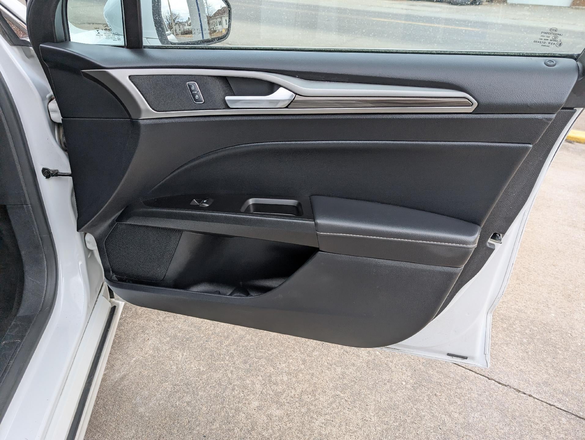 2018 Ford Fusion Hybrid SE FWD