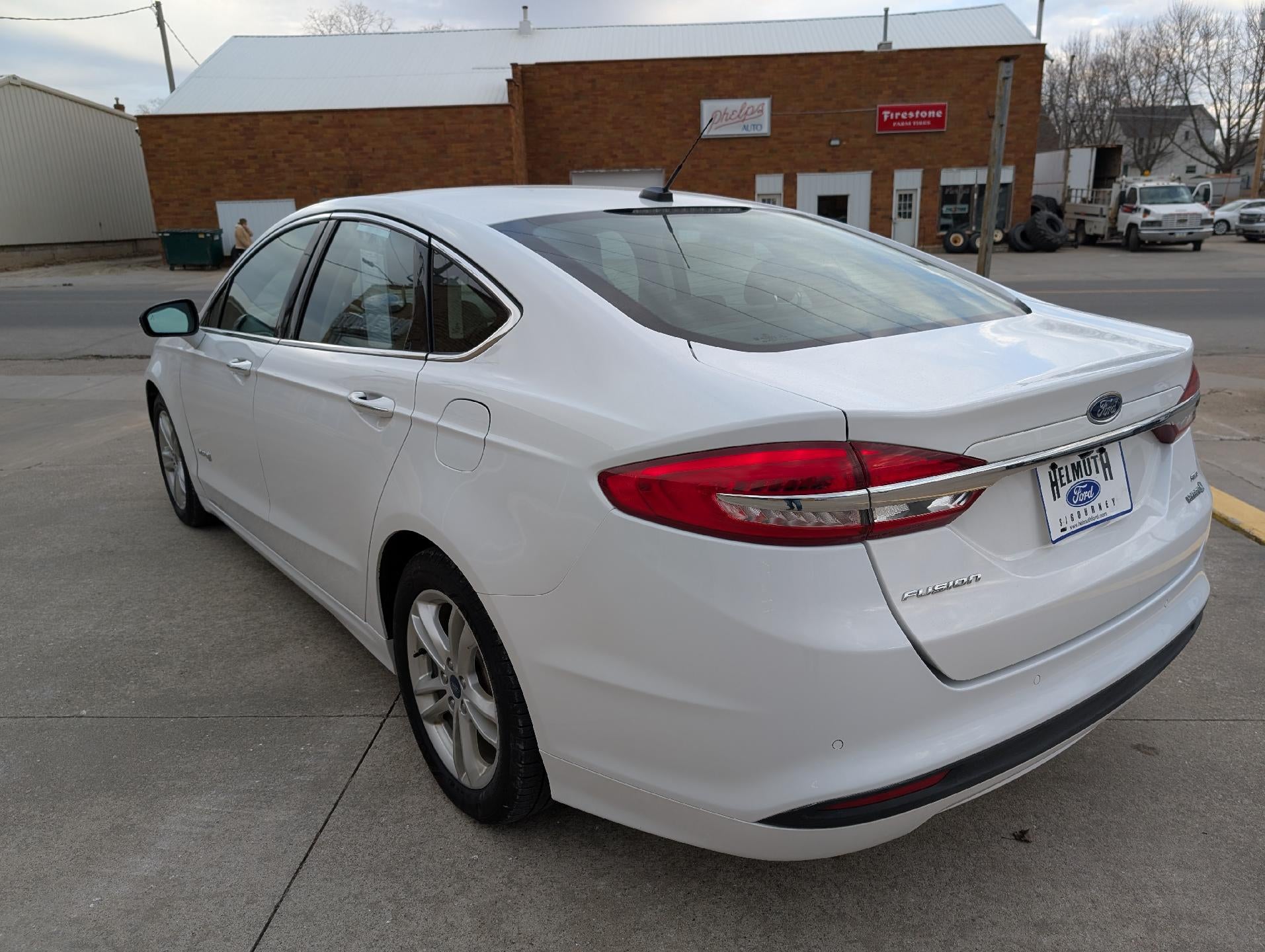 2018 Ford Fusion Hybrid SE FWD