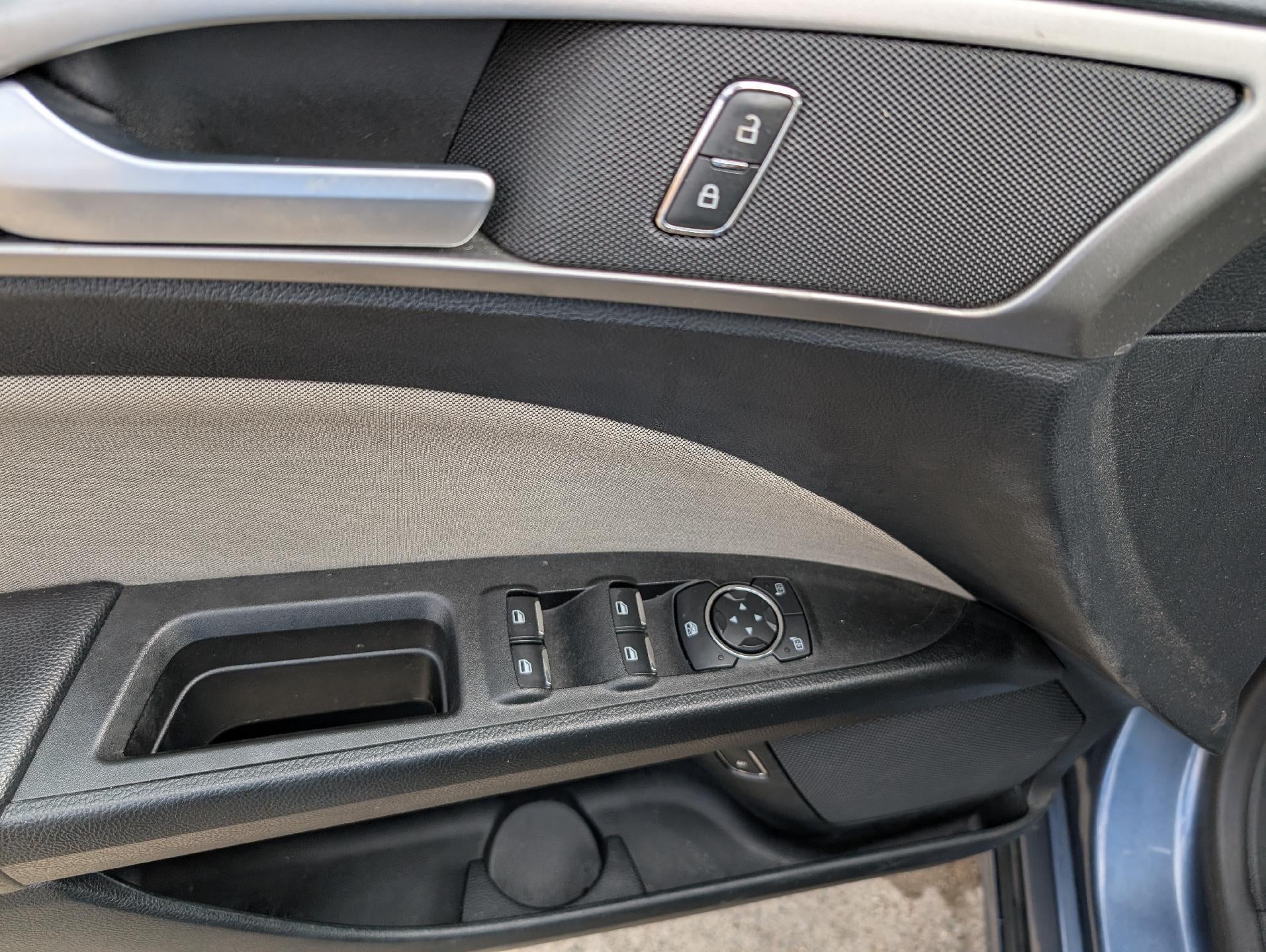 2018 Ford Fusion Hybrid S FWD