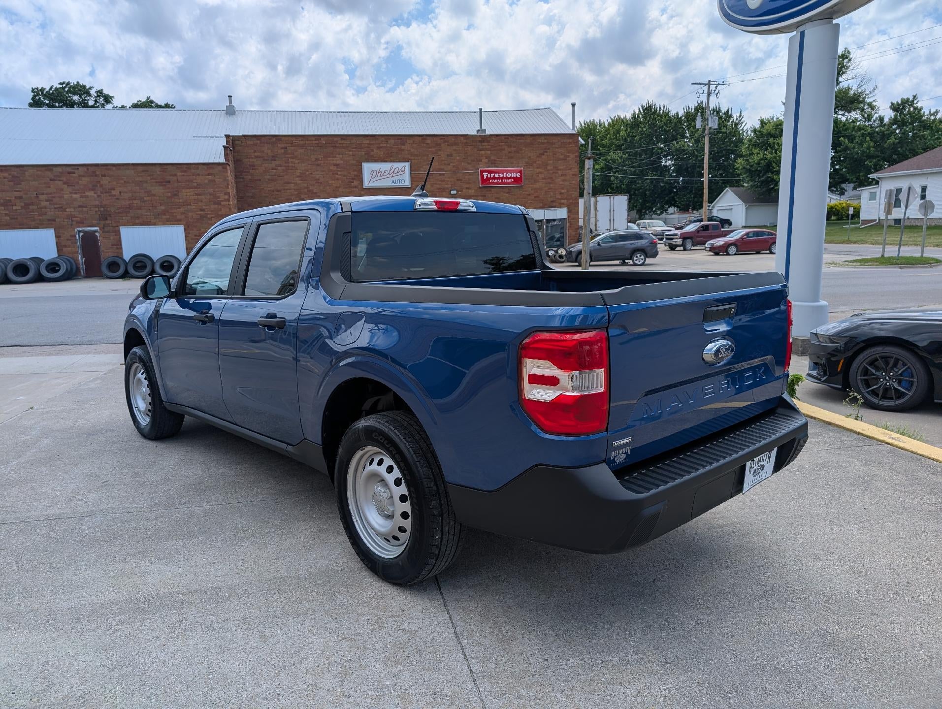 2023 Ford Maverick XL FWD SuperCrew