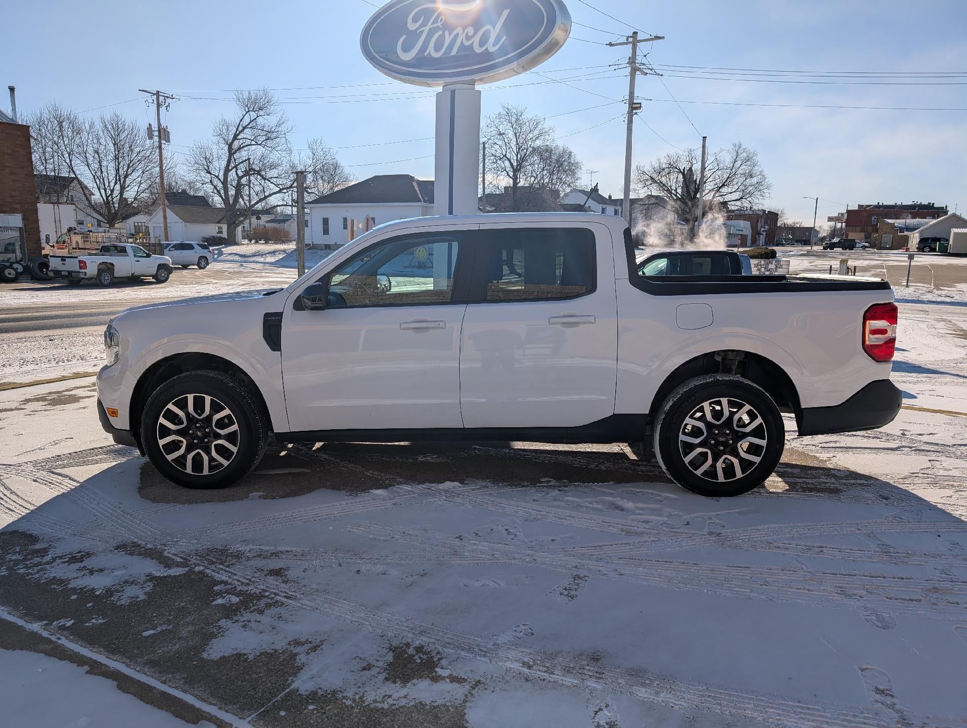 2024 Ford Maverick LARIAT FWD SuperCrew