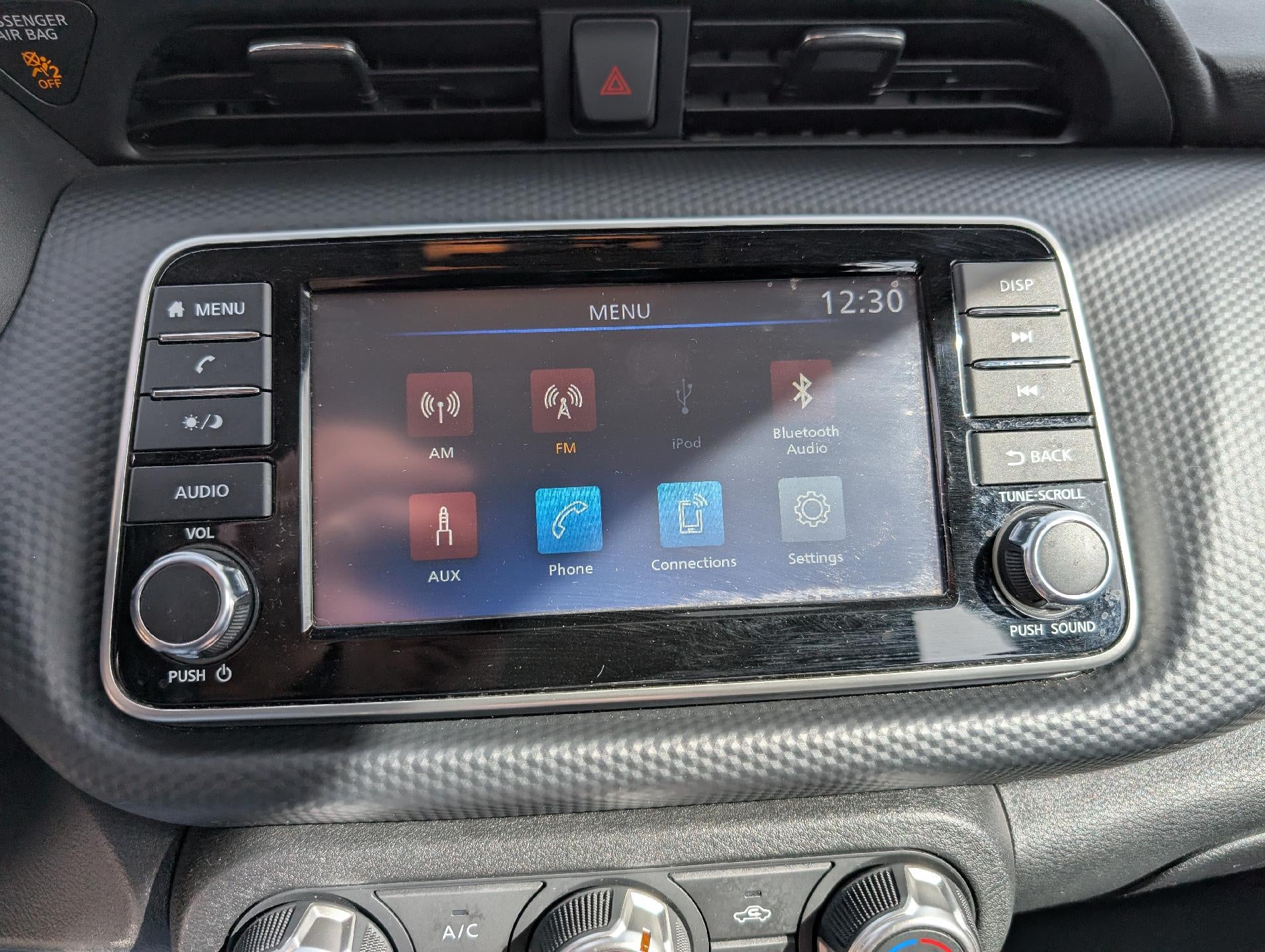 2023 Nissan Kicks S FWD