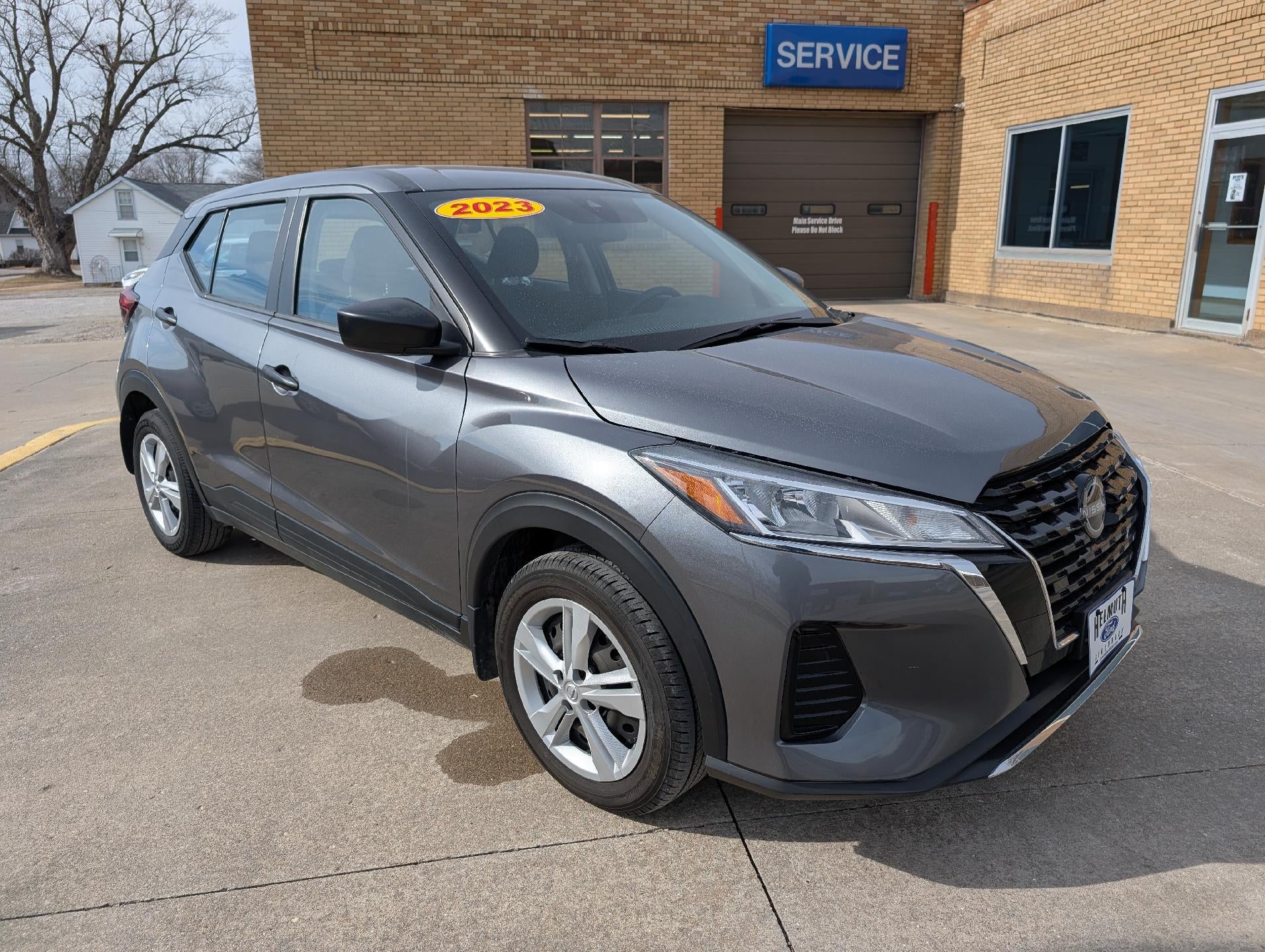 2023 Nissan Kicks S FWD