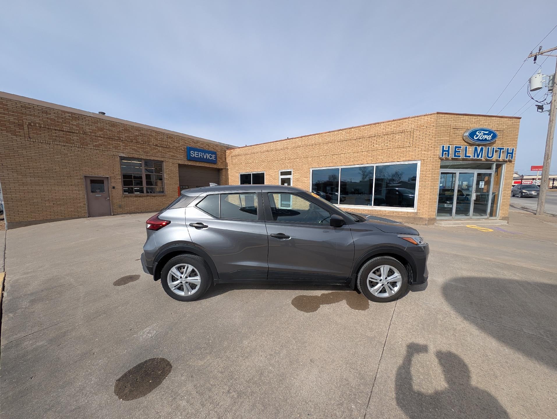 2023 Nissan Kicks S FWD